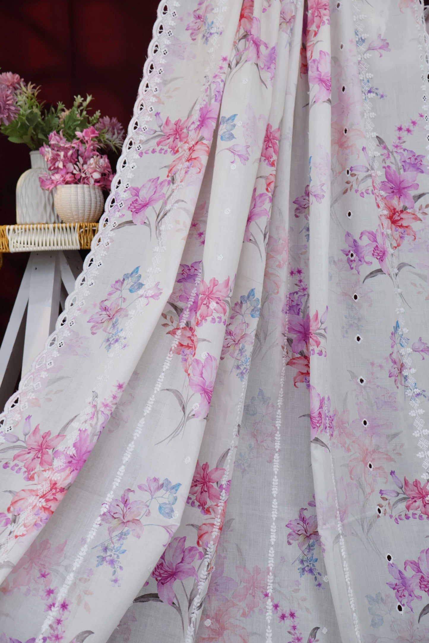 Embroidered Lawn Shawl LSST19