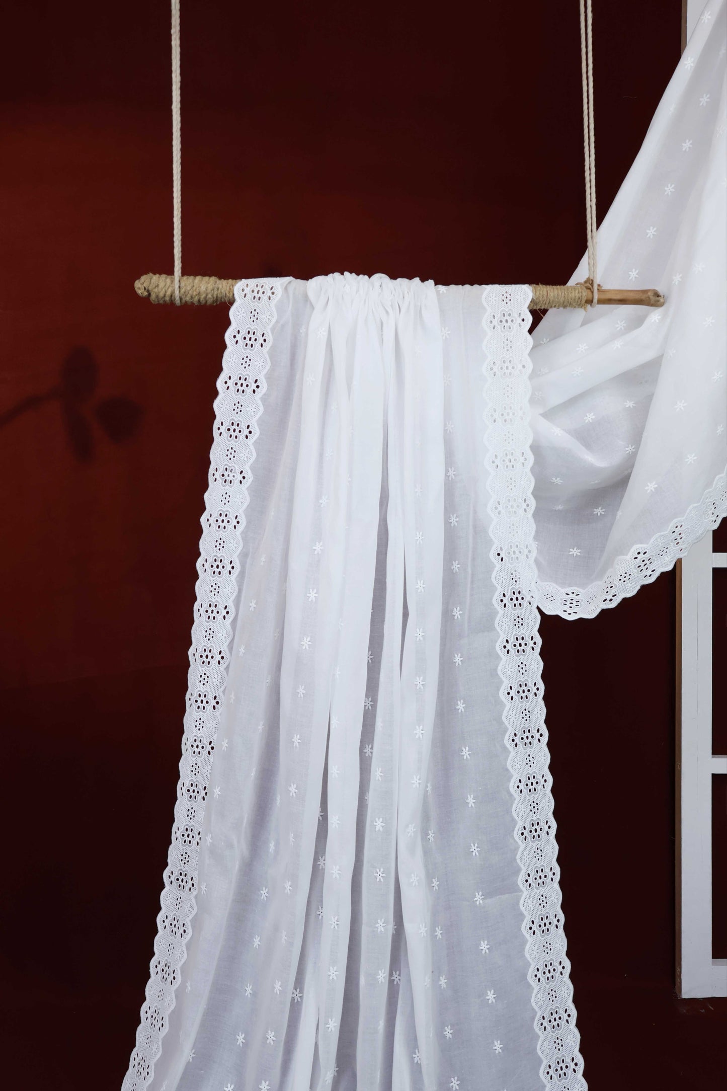Embroidered Lawn Shawl 1898B