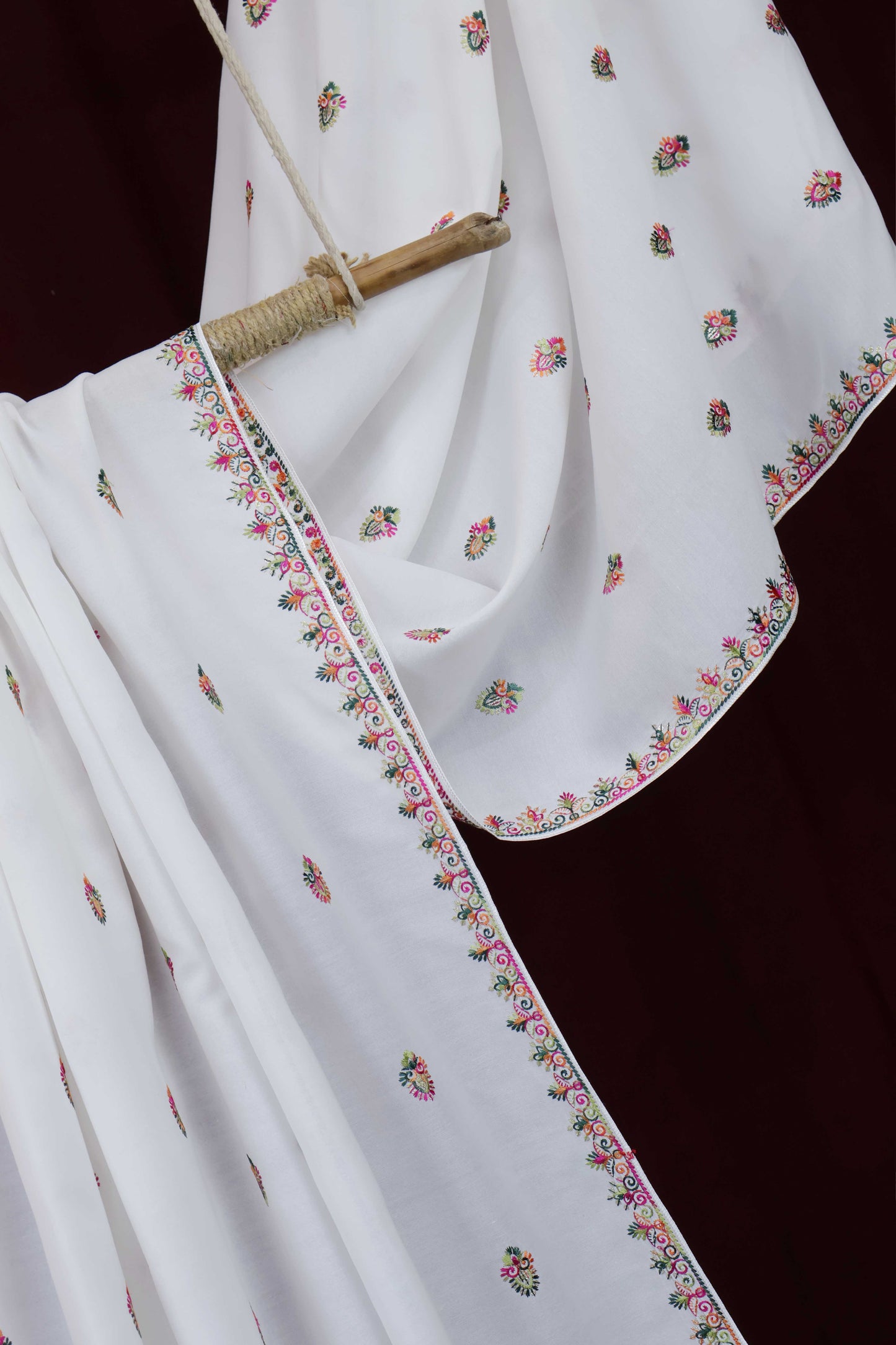 Embroidered Lawn Shawl HLSH111