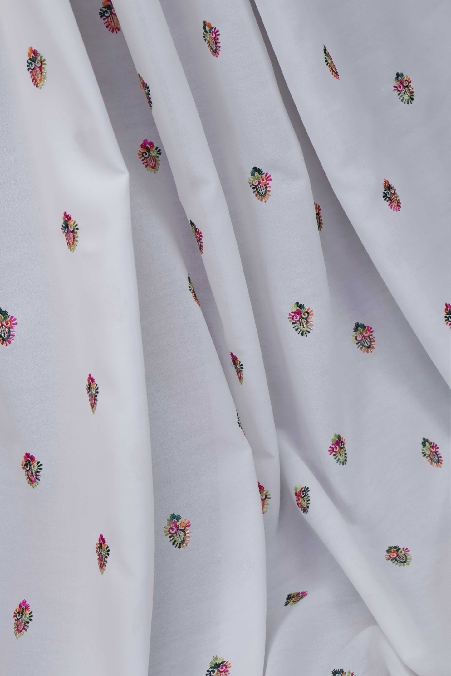 Embroidered Lawn Shawl HLSH111