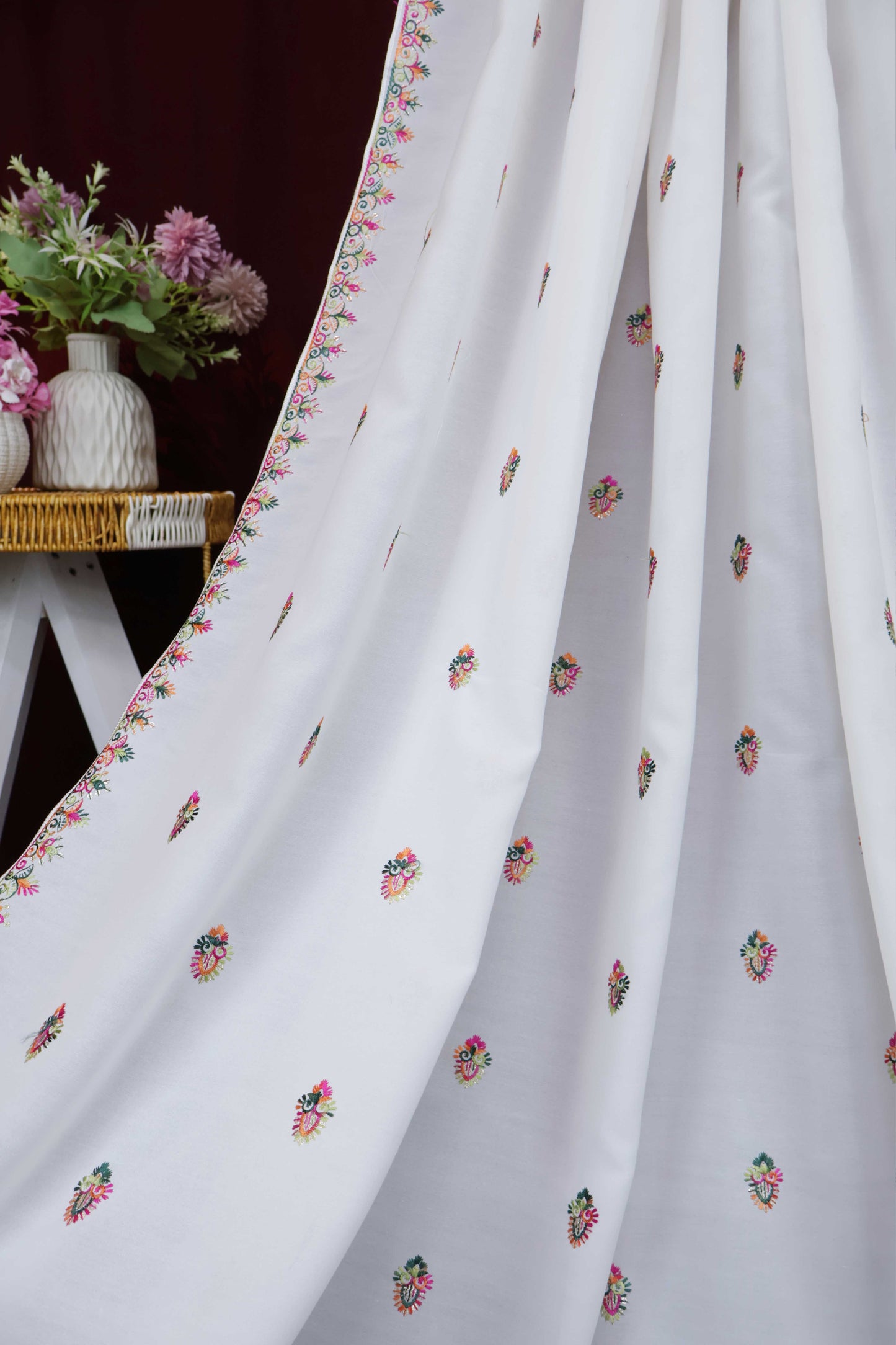 Embroidered Lawn Shawl HLSH111
