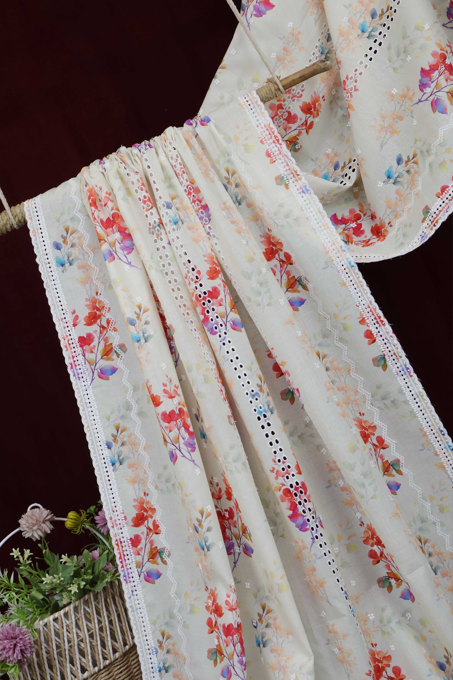 Embroidered Lawn Shawl LSST39