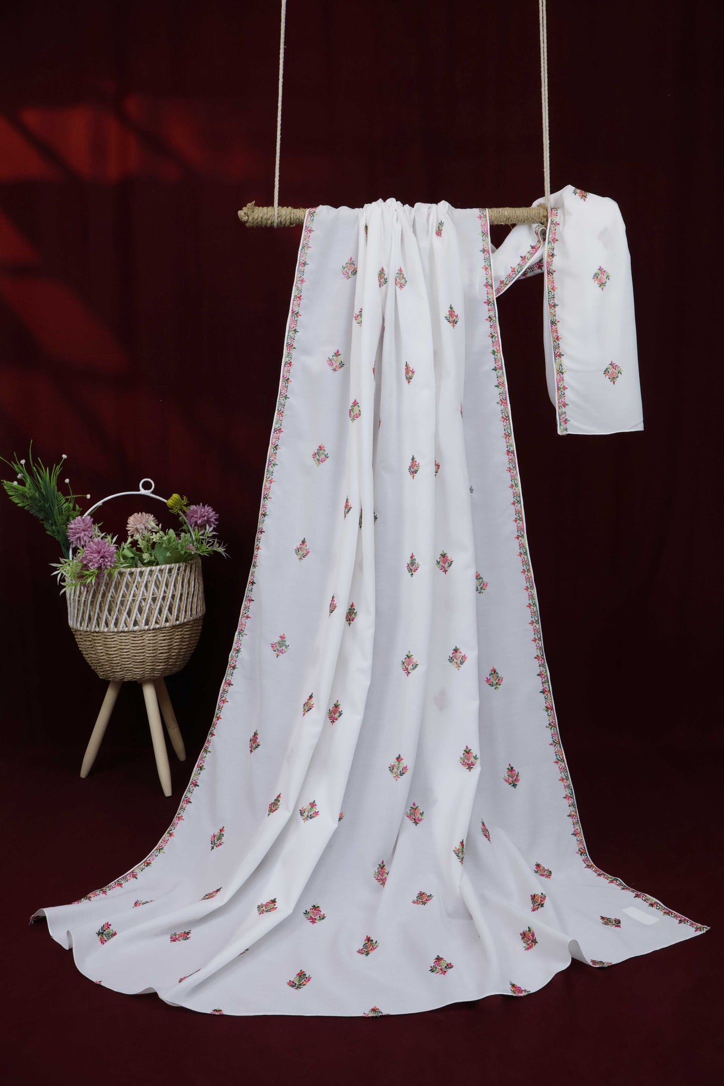 Embroidered Lawn Shawl HLSH108