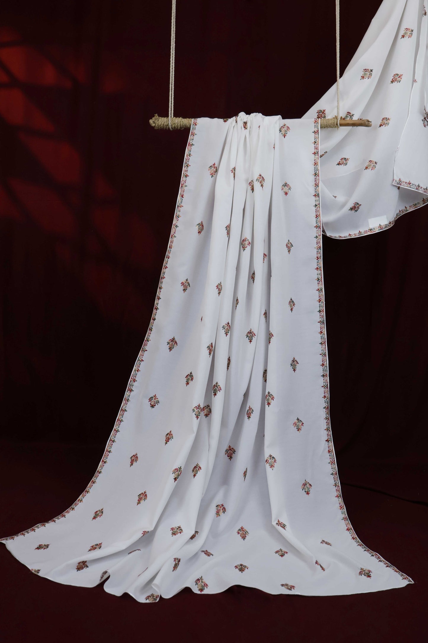 Embroidered Lawn Shawl HLSH109