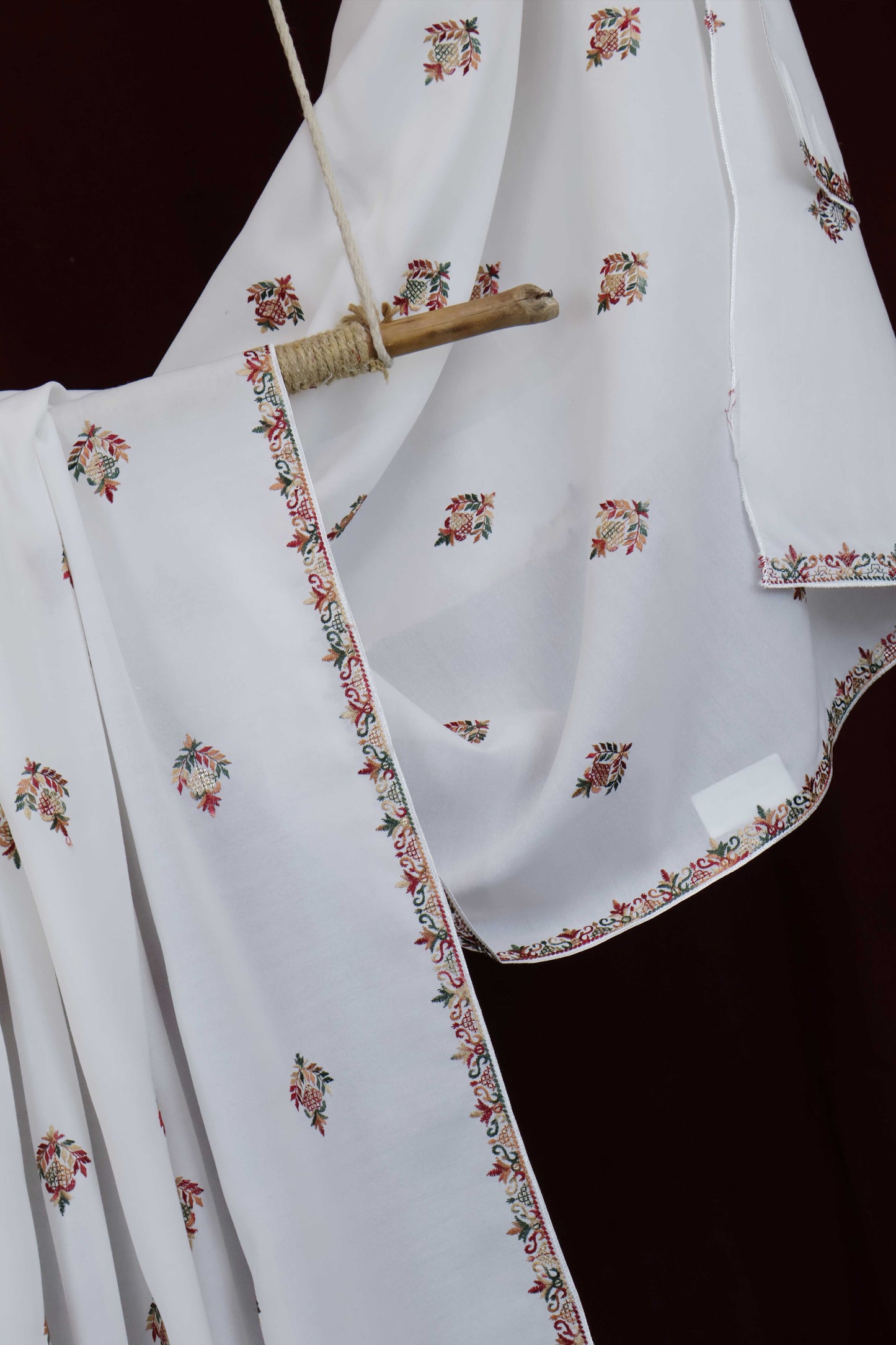 Embroidered Lawn Shawl HLSH109