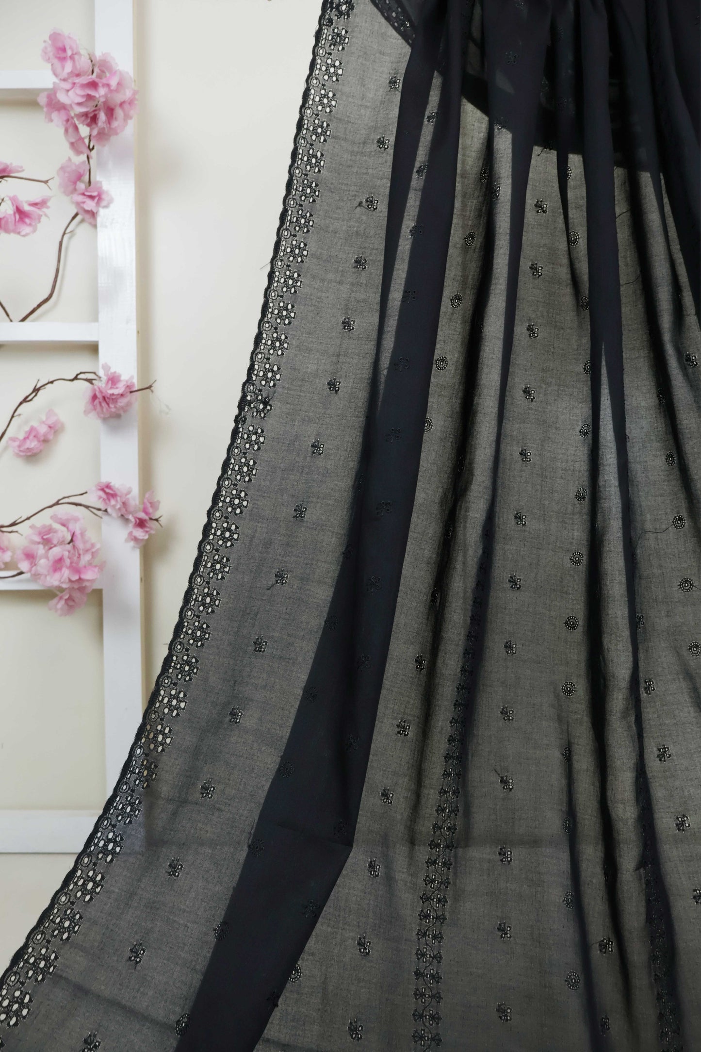 Embroidered Lawn Shawl HLSH163