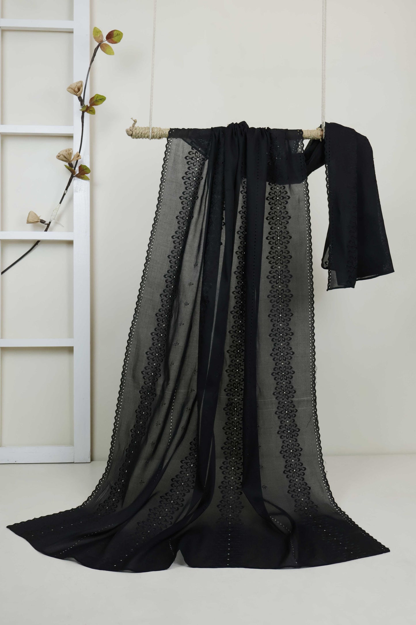 Embroidered Lawn Shawl HLSH164