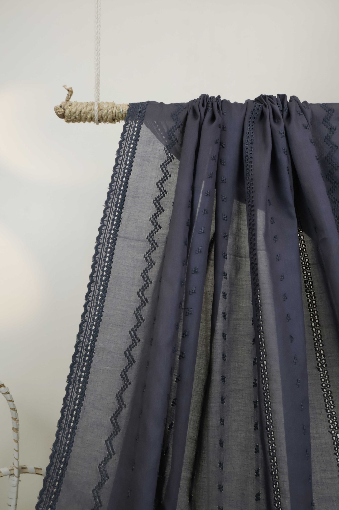 Embroidered Lawn Shawl 3787L