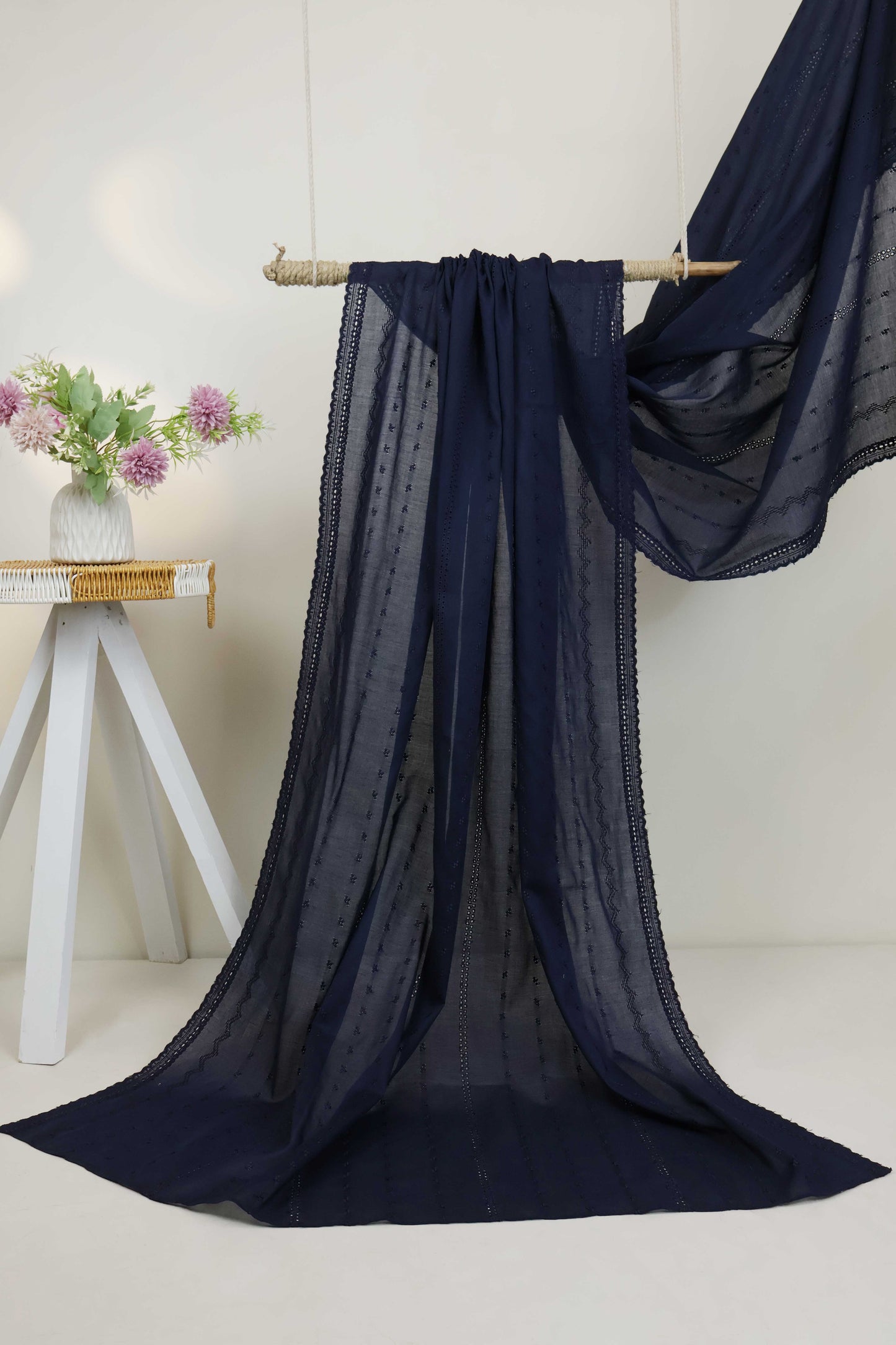 Embroidered Lawn Shawl 3787H