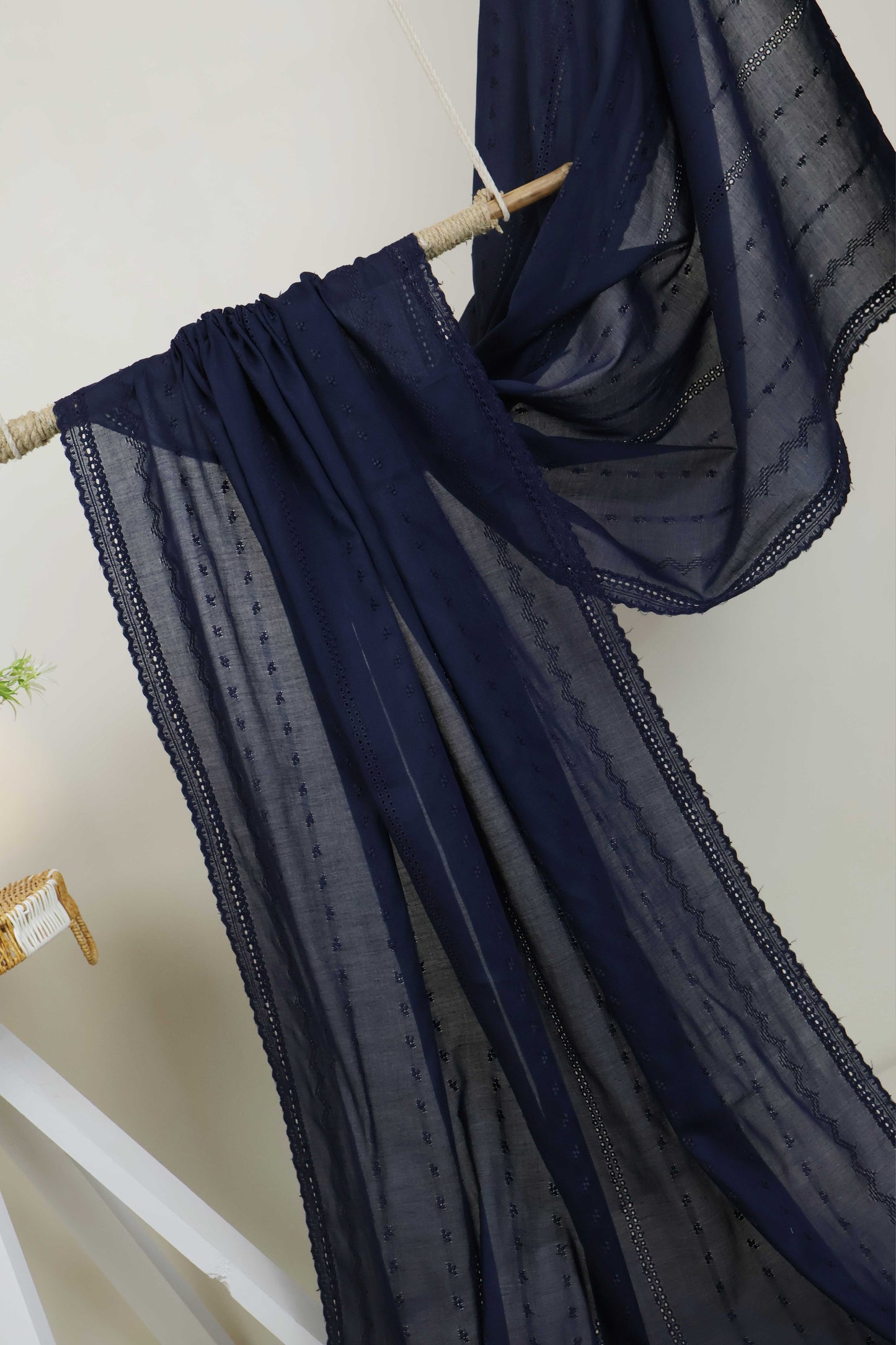 Embroidered Lawn Shawl 3787H