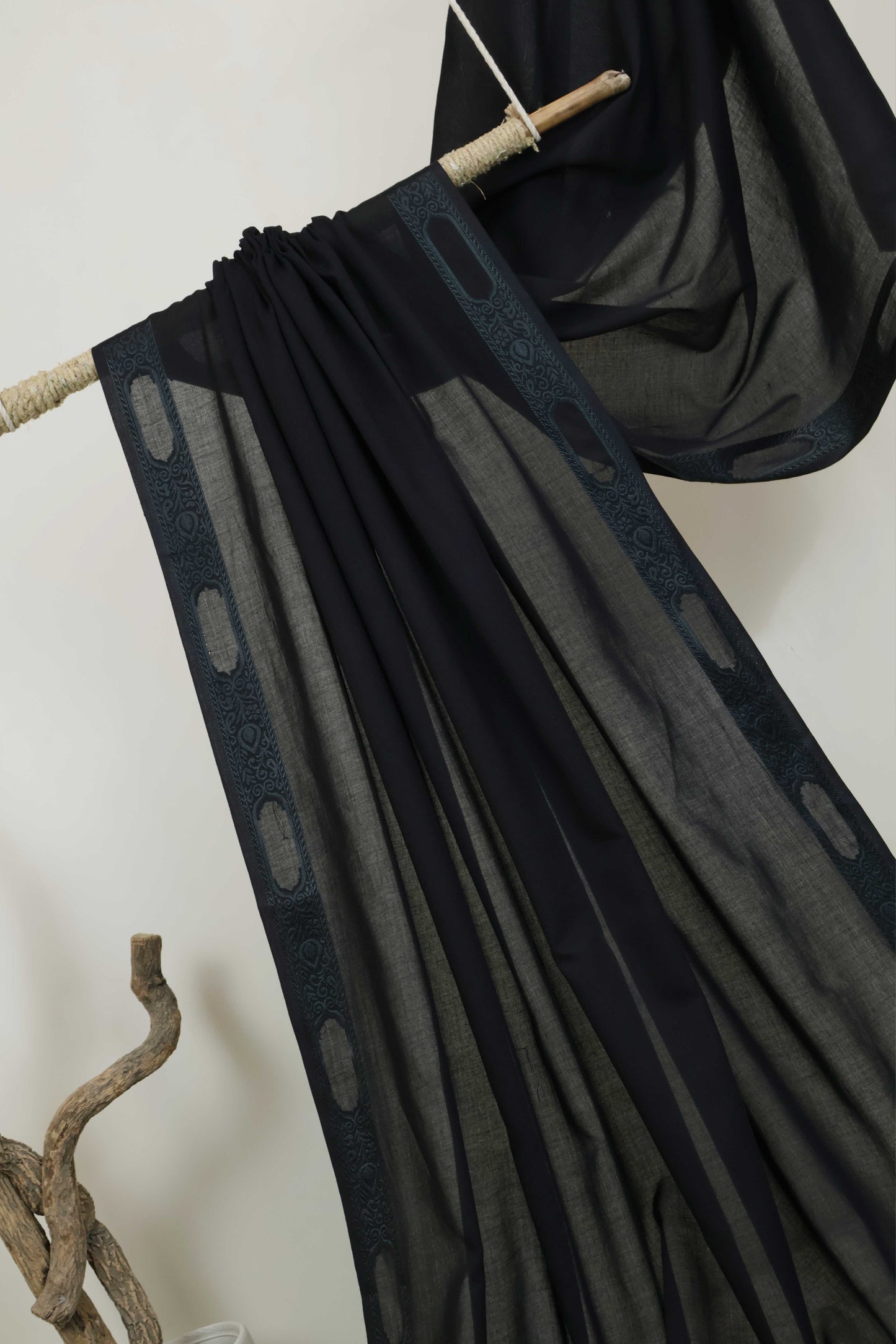 Jacquard Border Lawn Shawl HLSH142