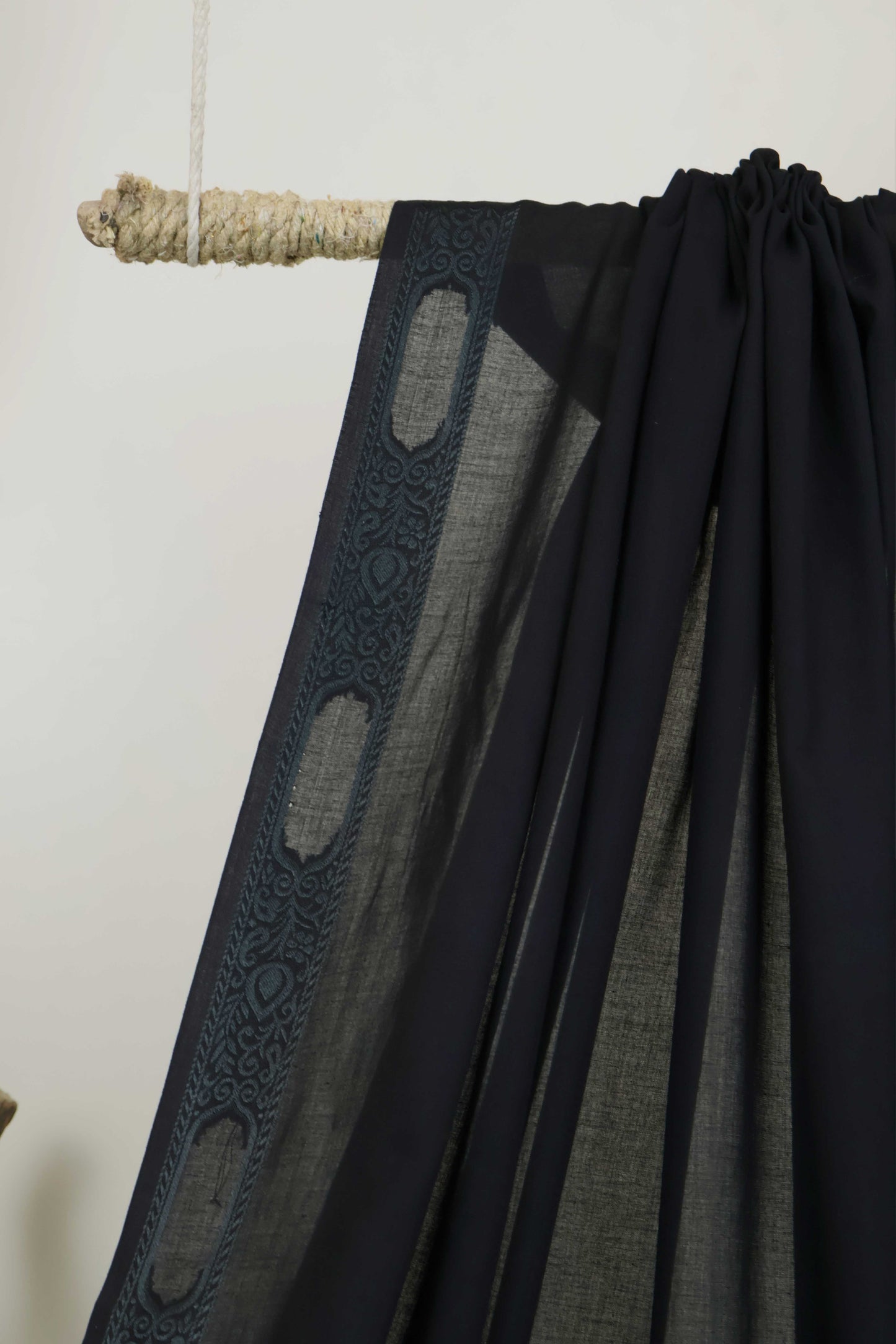 Jacquard Border Lawn Shawl HLSH142