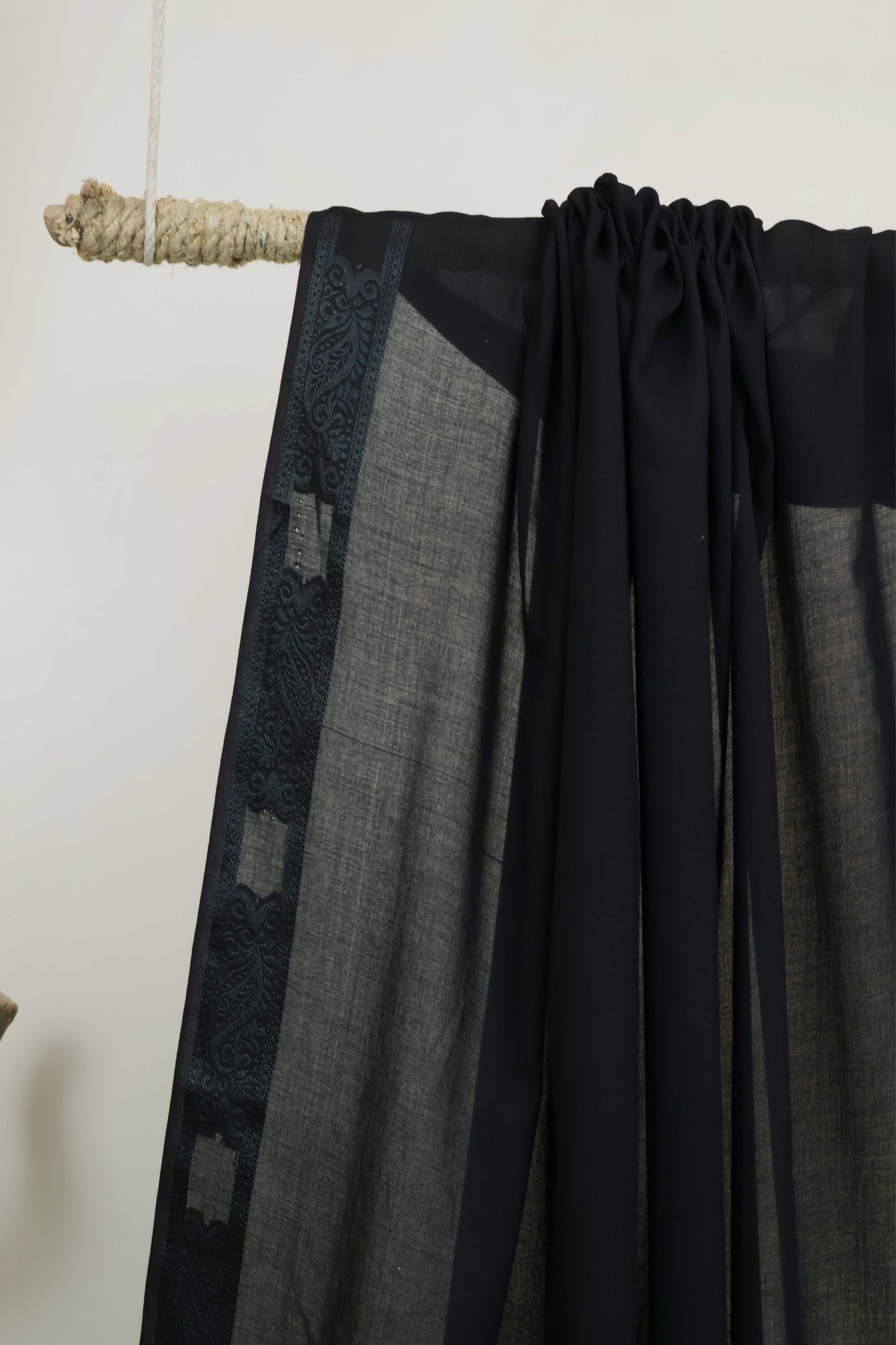 Jacquard Border Lawn Shawl HLSH140