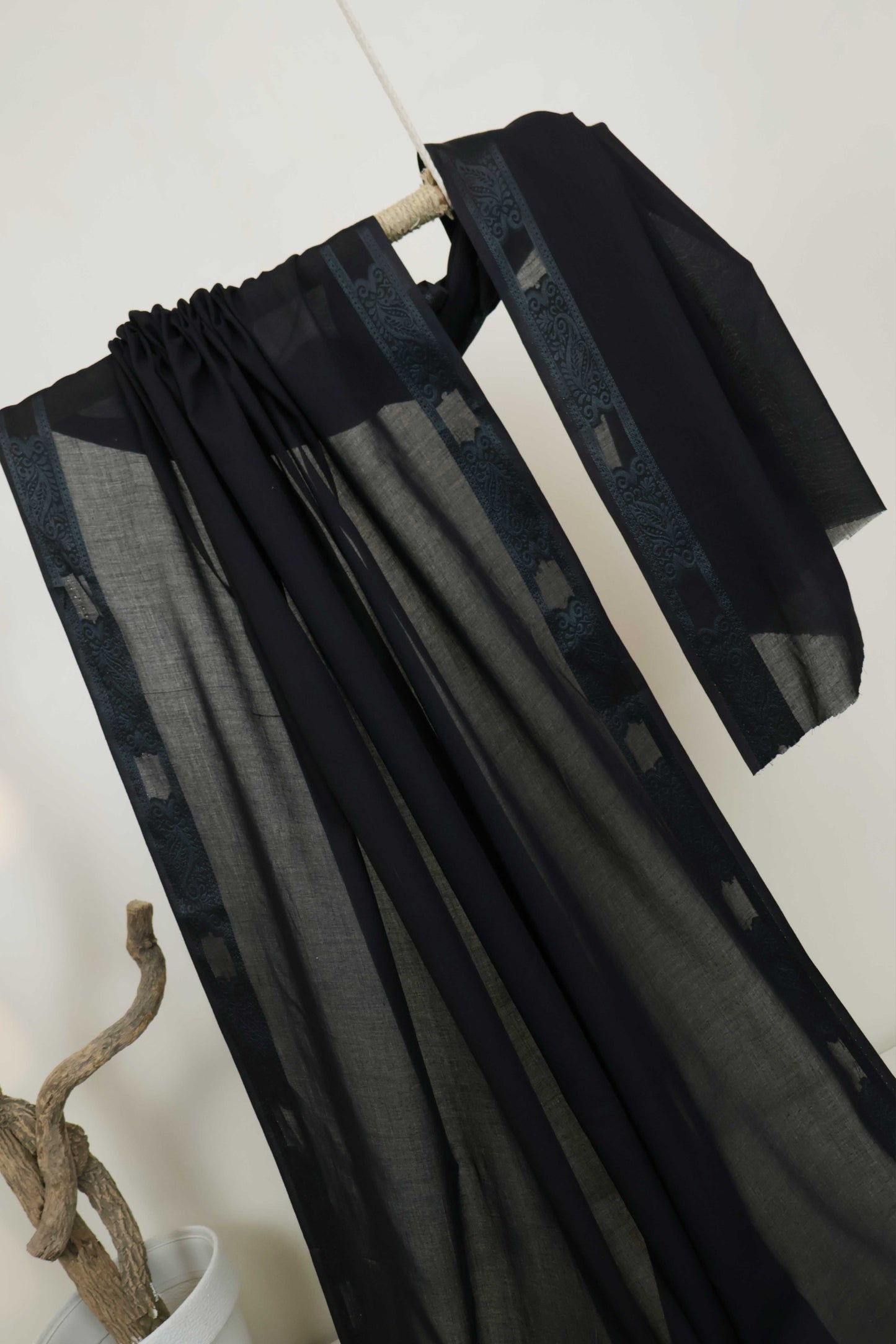 Jacquard Border Lawn Shawl HLSH140