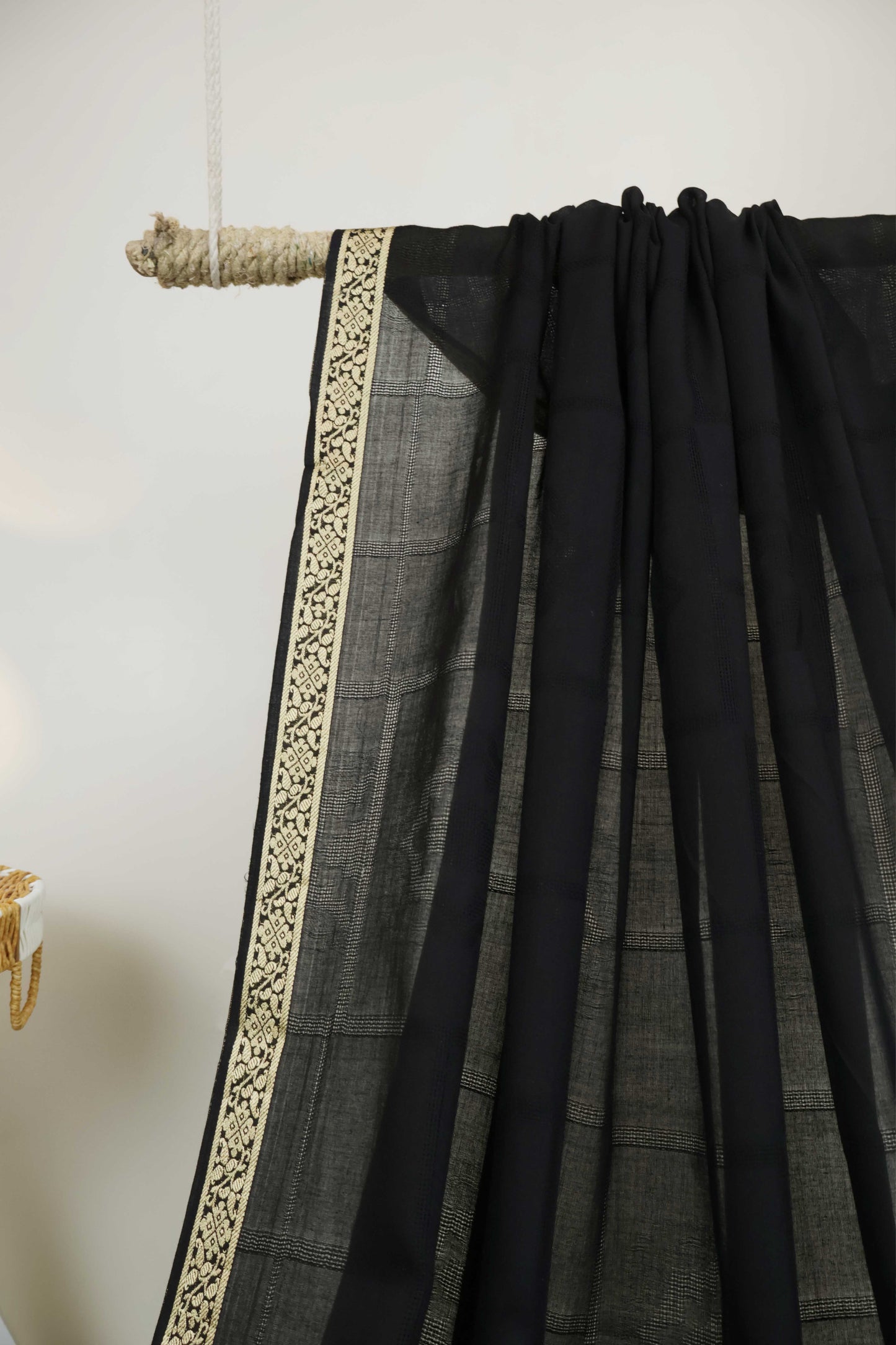 Jacquard Border Lawn Shawl HLSH136