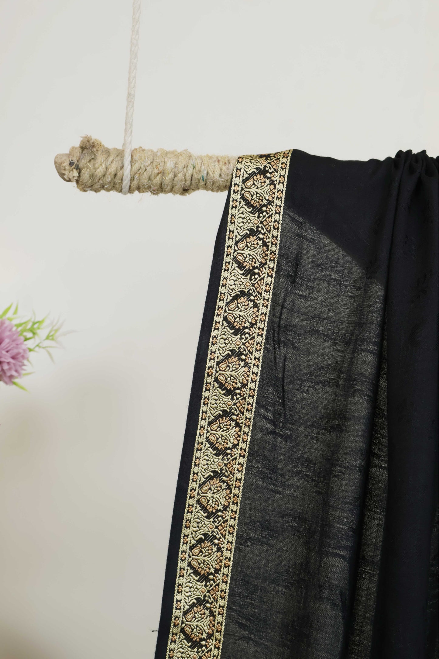 Jacquard Border Shawl HLSH104