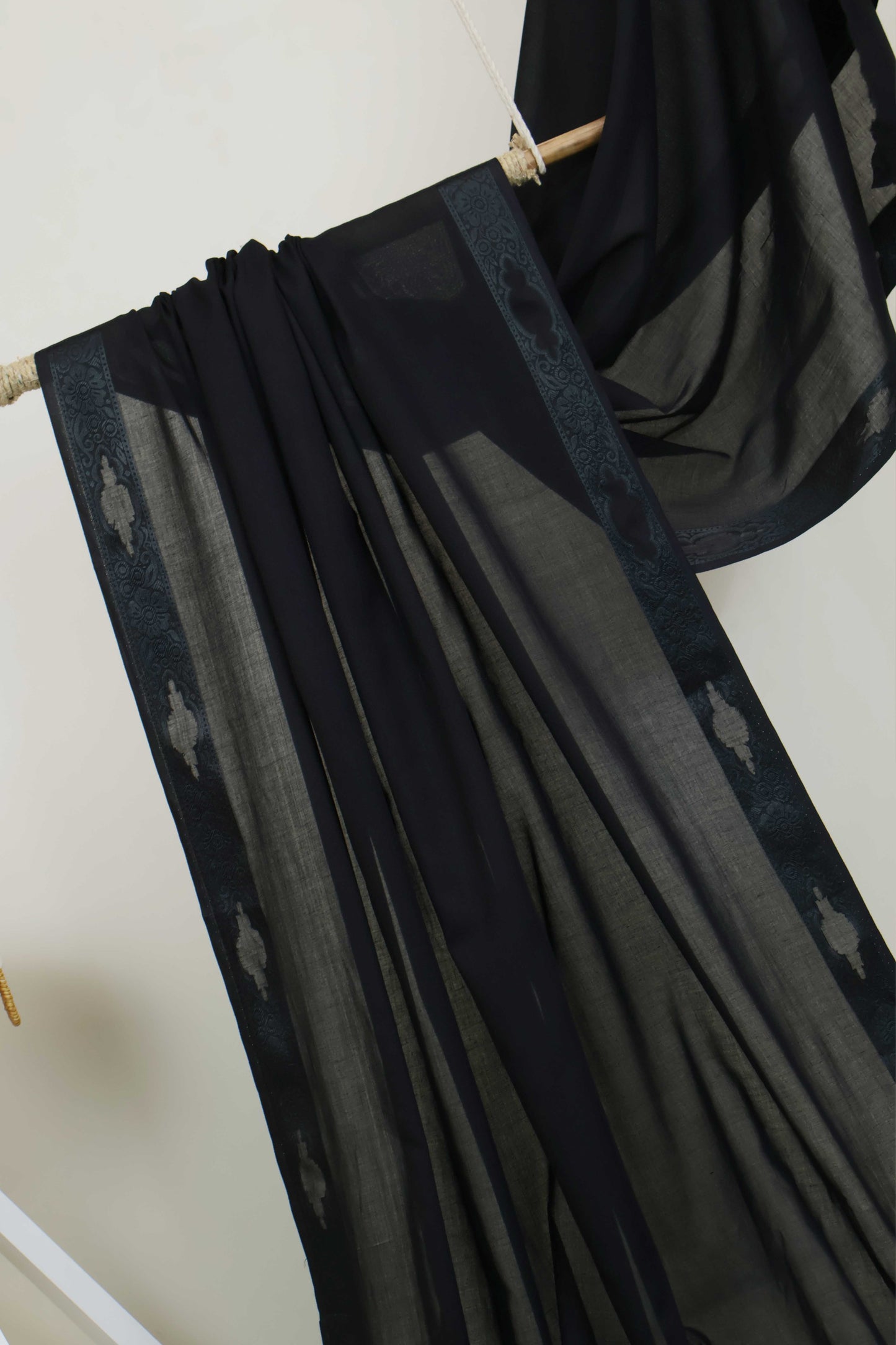 Jacquard Border Lawn Shawl HLSH141