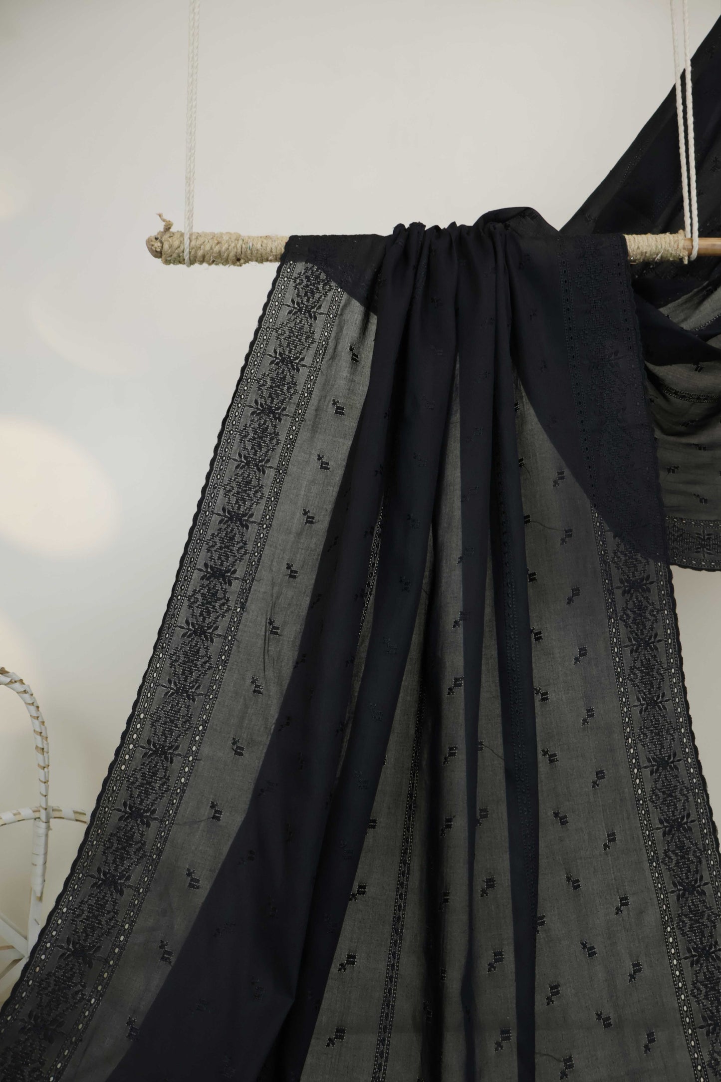Embroidered Lawn Shawl HLSH120
