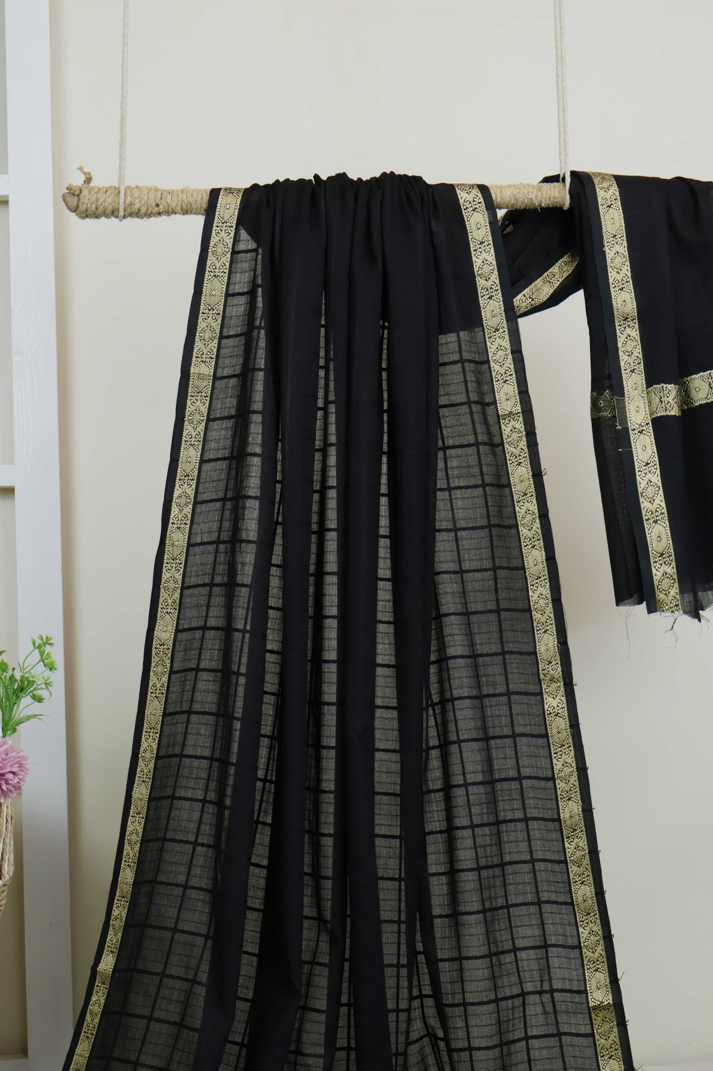 Jacquard Border Lawn Shawl HLSH133