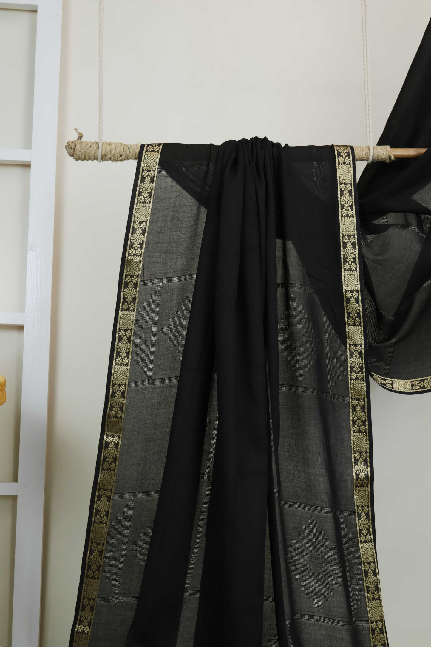 Jacquard Border Lawn Shawl HLSH135