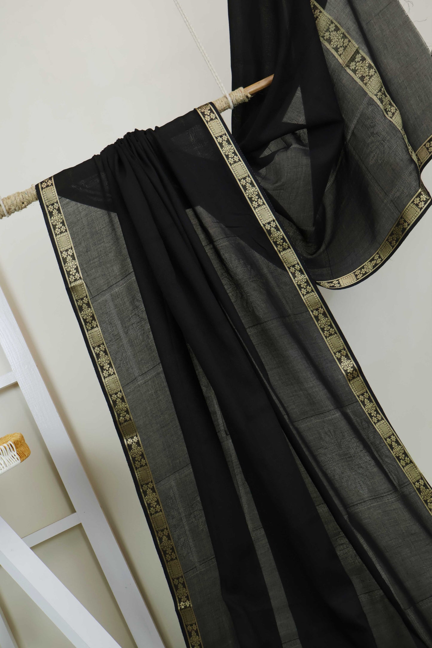 Jacquard Border Lawn Shawl HLSH135