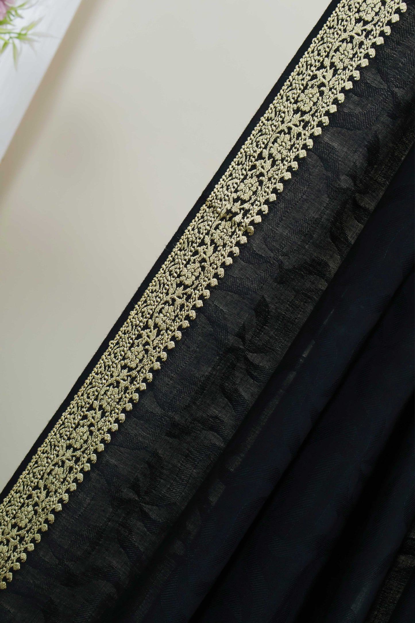 Jacquard Border Shawl HLSH102