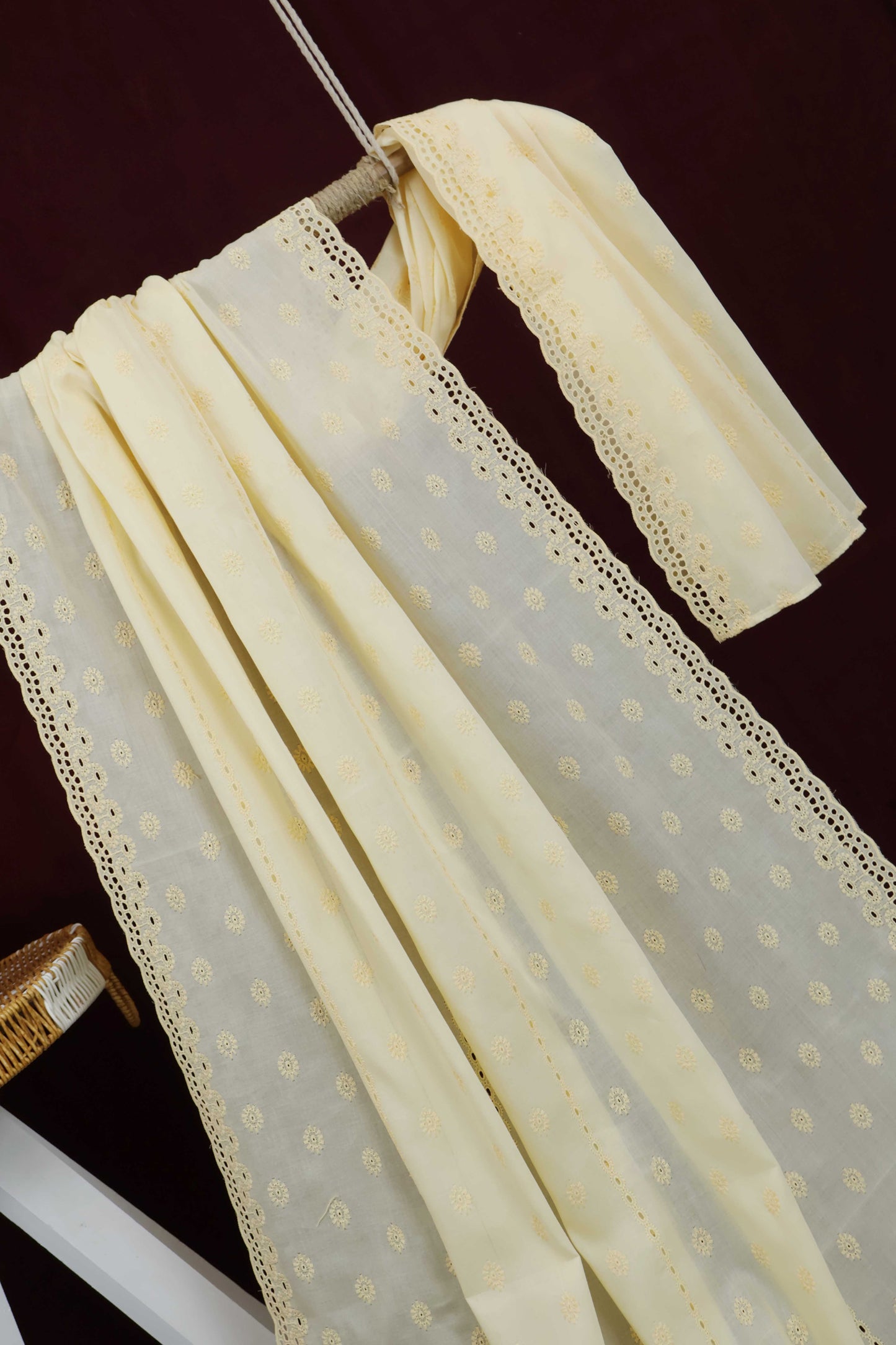 Embroidered Lawn Shawl HLSH155