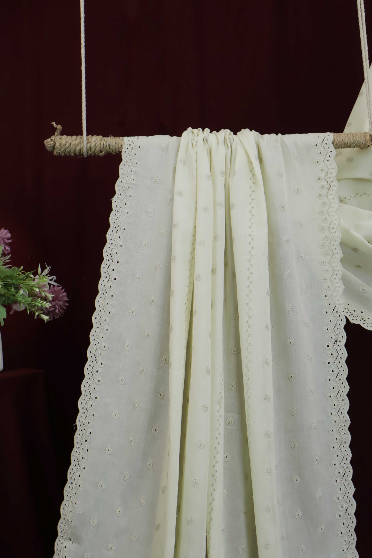 Embroidered Lawn Shawl HLSH157
