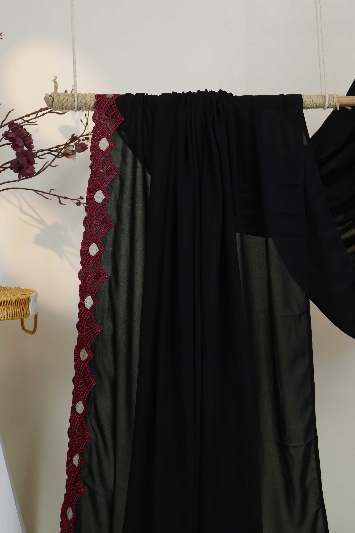 Embroidered Boarder Shawl HLSH173