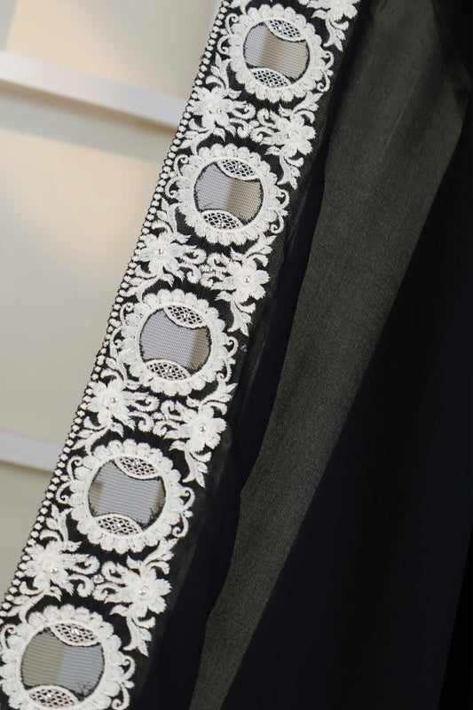 Embroidered Boarder Shawl HLSH171