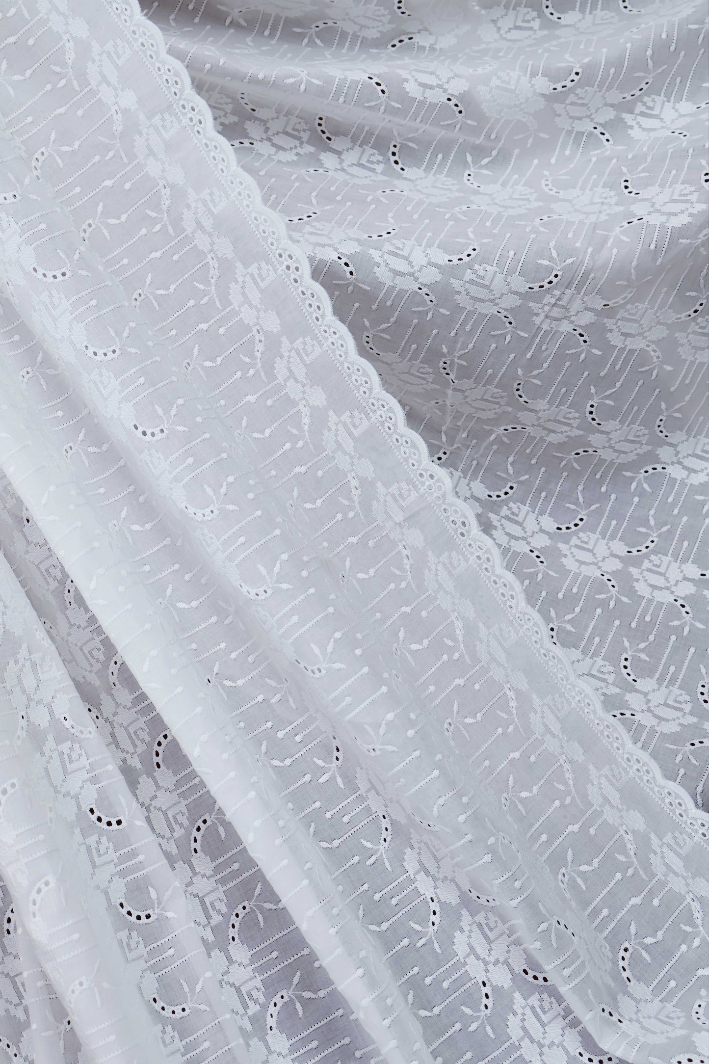 Embroidered Lawn Shawl 3364C