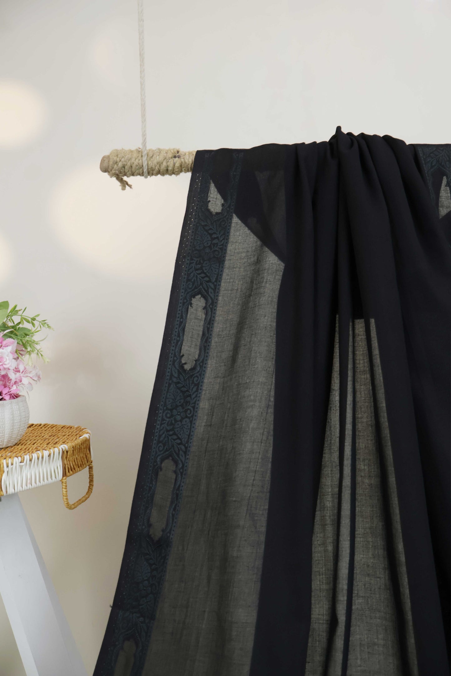 Jacquard Border Lawn Shawl HLSH176