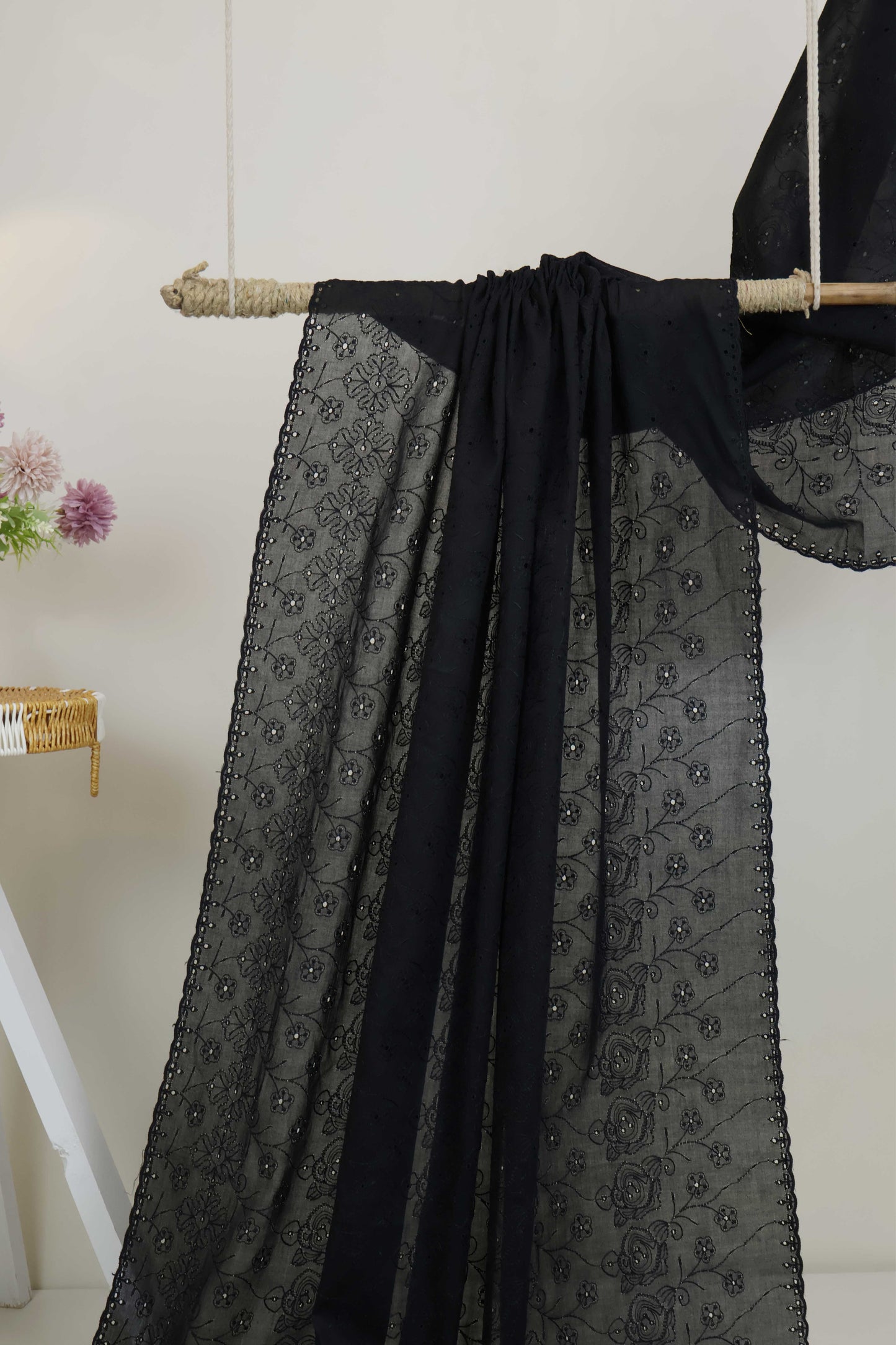 Full Embroidered Lawn Shawl HLSH180