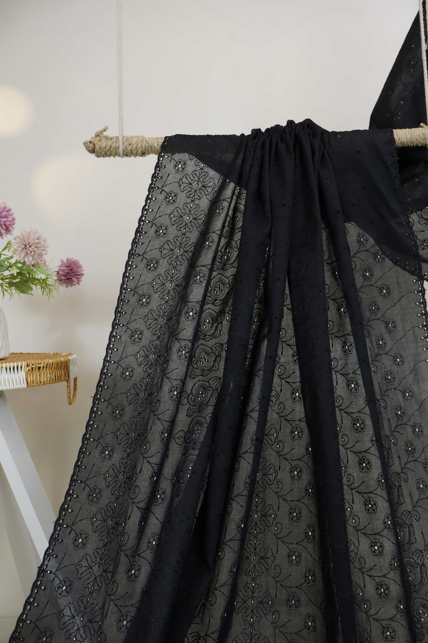 Full Embroidered Lawn Shawl HLSH180