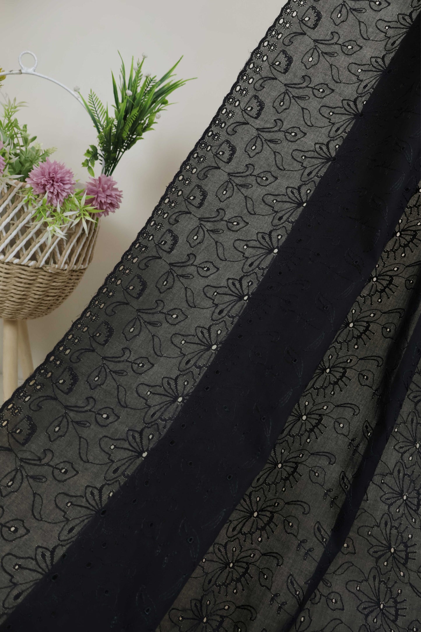 Full Embroidered Lawn Shawl HLSH181