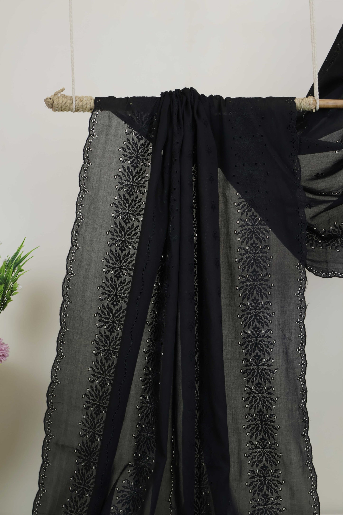 Embroidered Lawn Shawl HLSH183