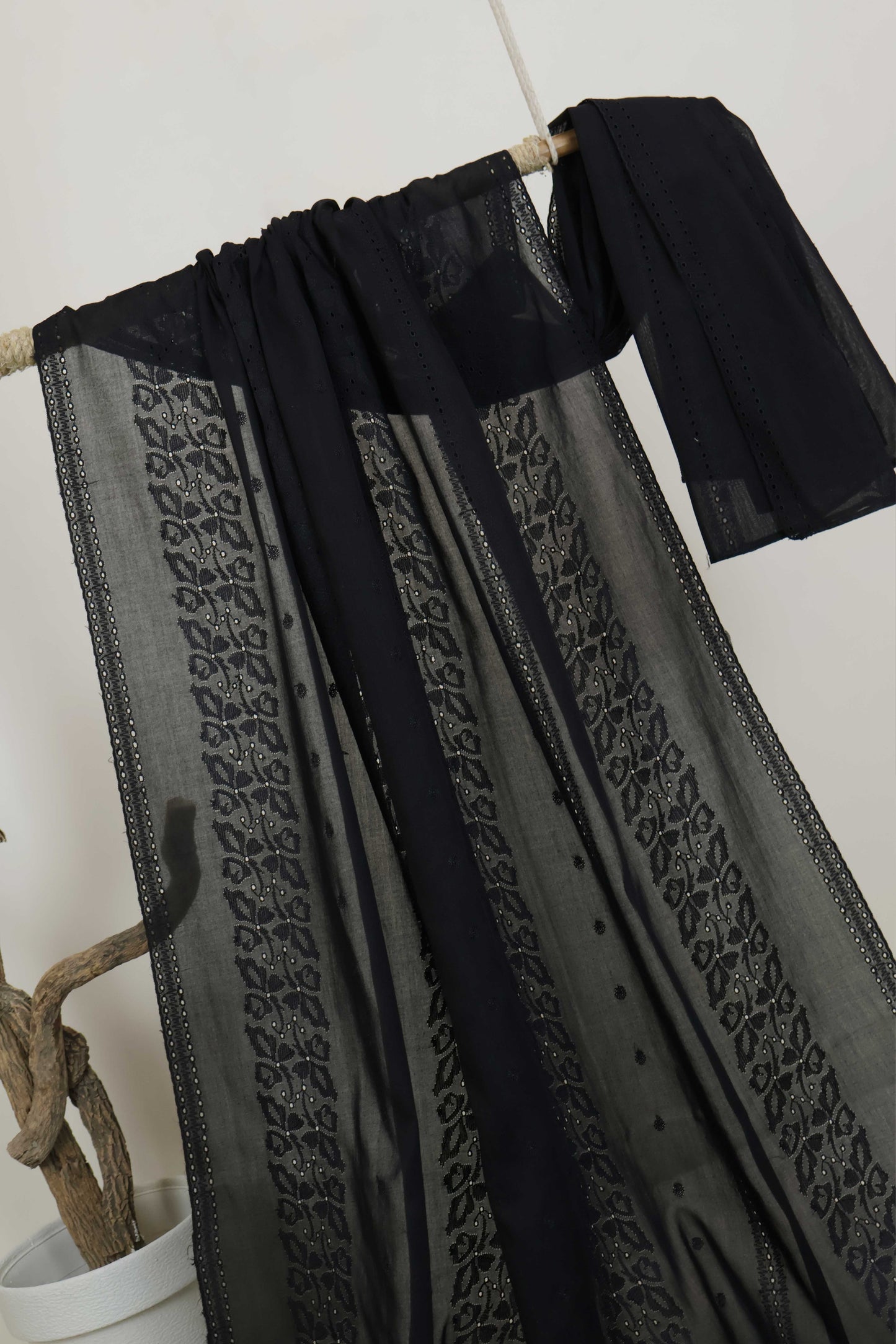 Embroidered Lawn Shawl HLSH184