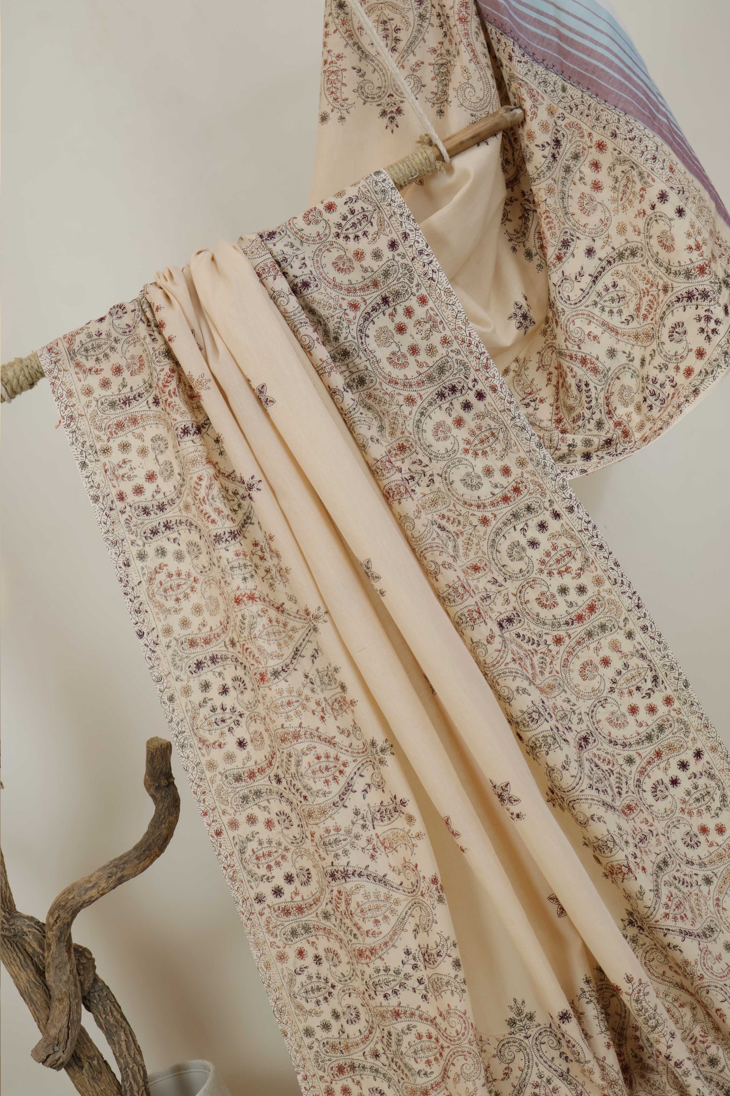 Handmade Embroidered Lawn Shawl HLSH88