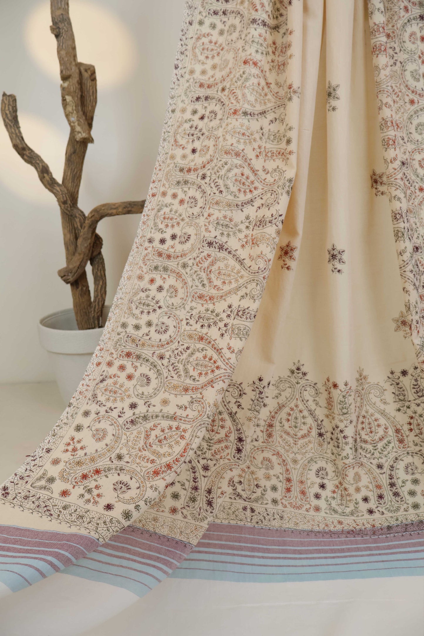 Handmade Embroidered Lawn Shawl HLSH88
