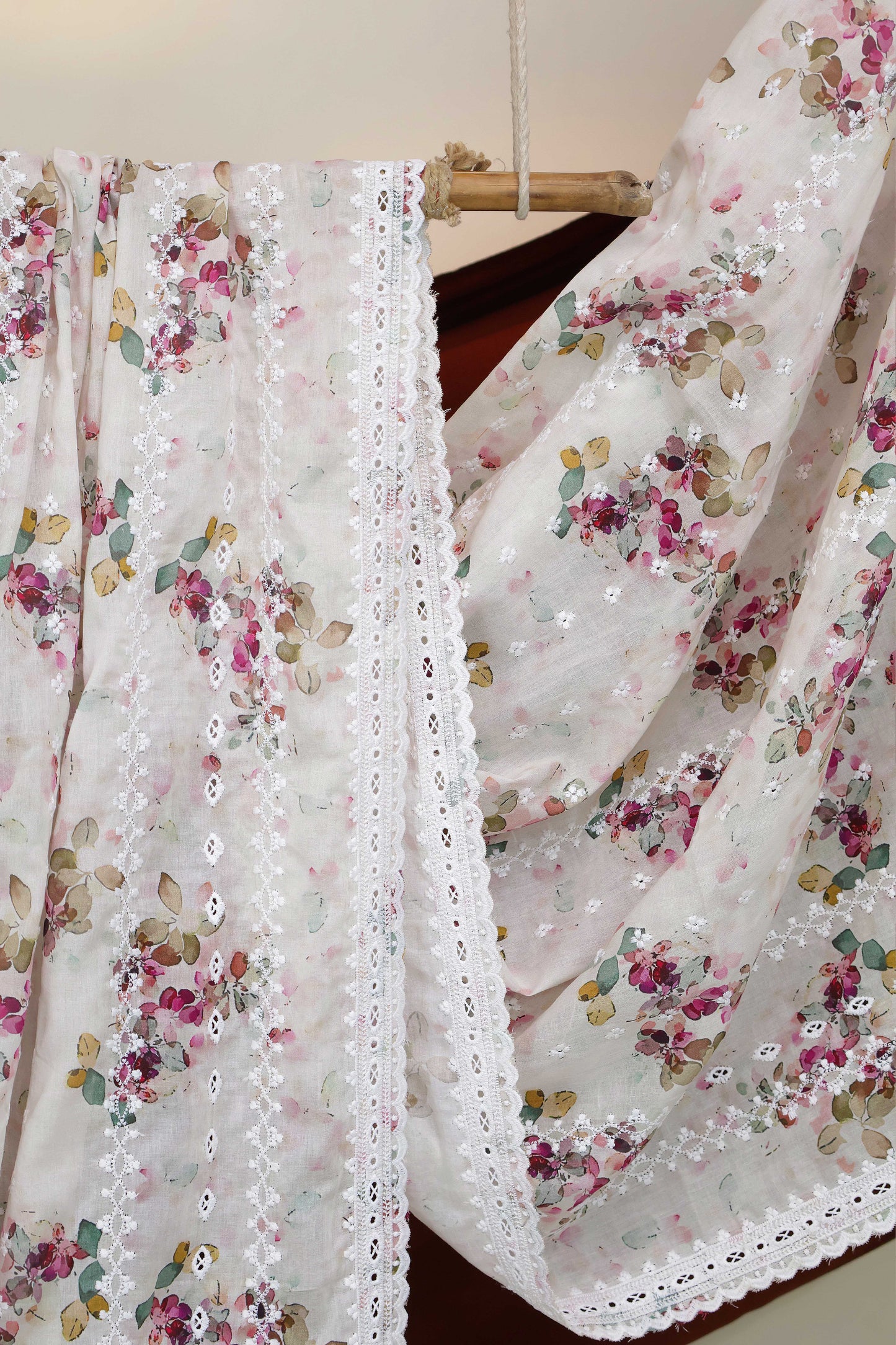 Embroidered Lawn Shawl 3636H