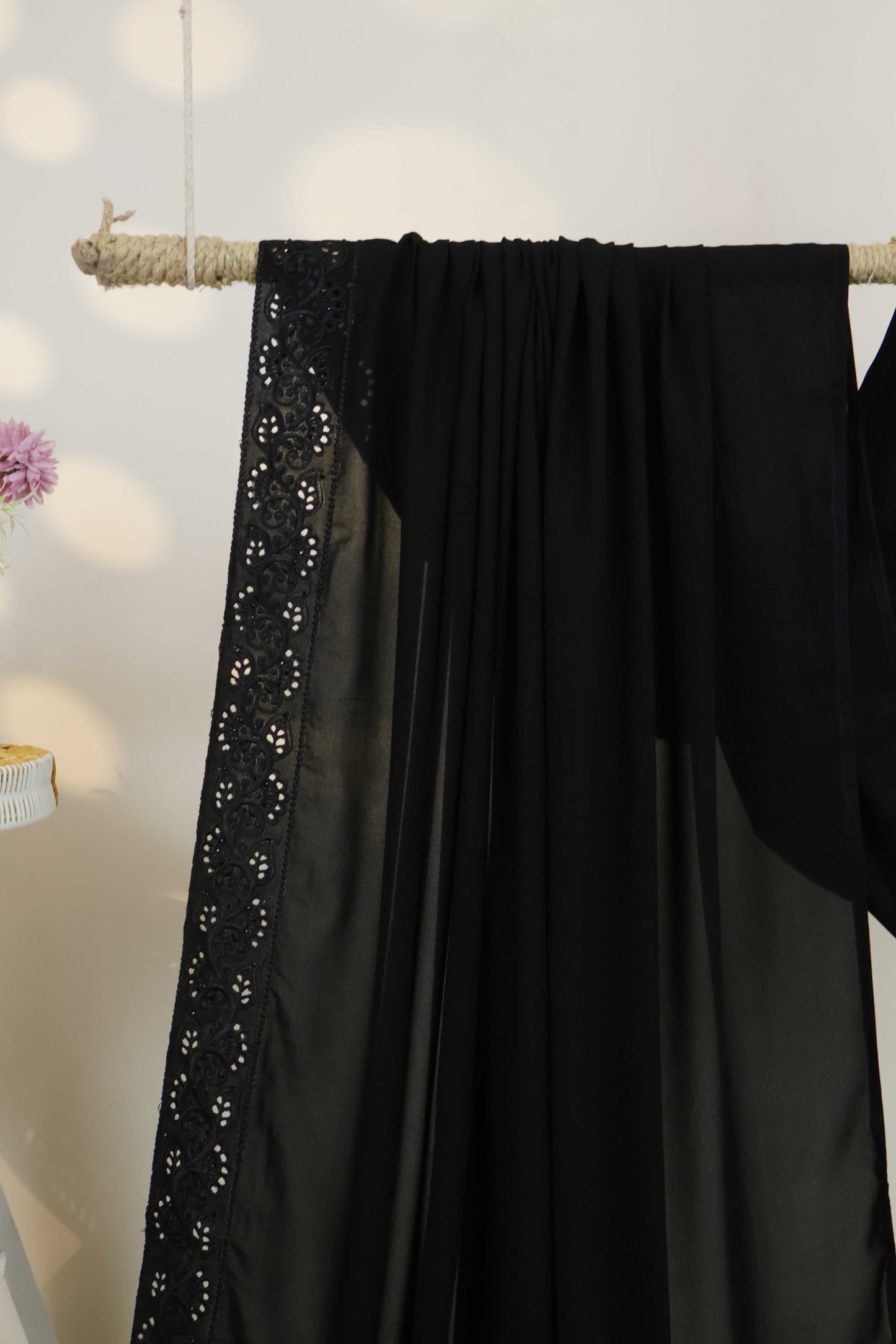 Embroidered Boarder Shawl HLSH191