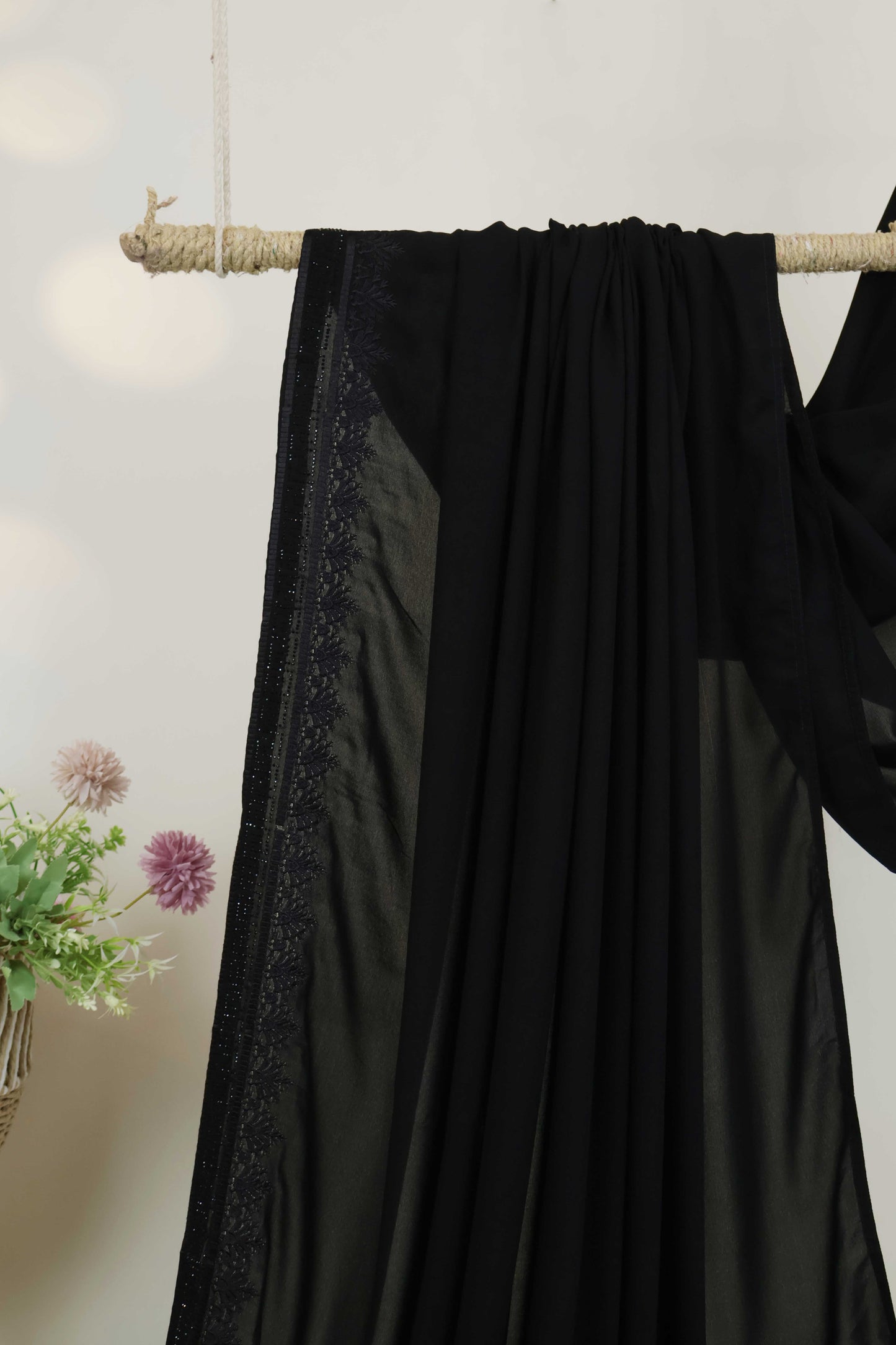 Embroidered Boarder Shawl HLSH189