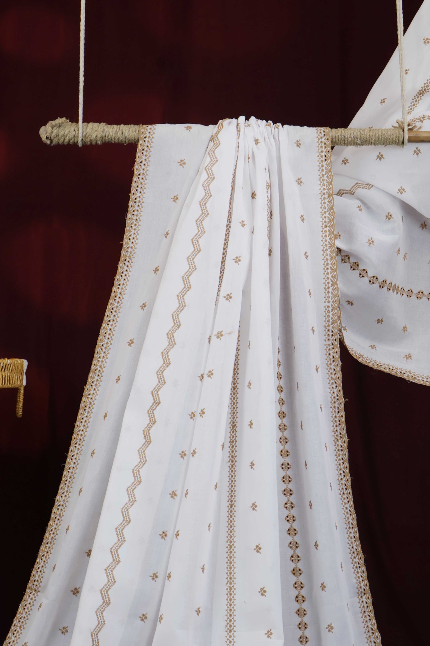 Embroidered Lawn Shawl HLSH196