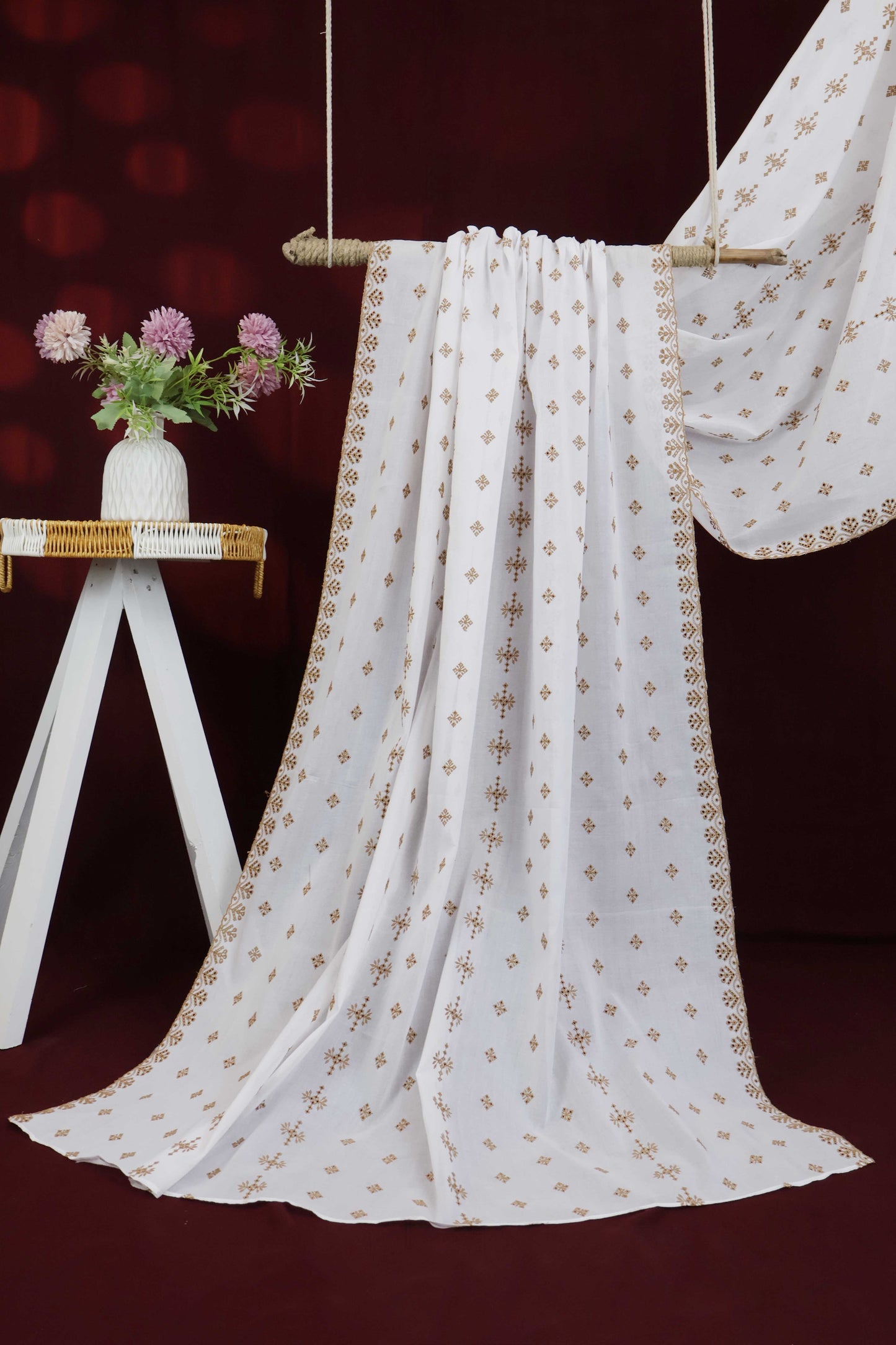 Embroidered Lawn Shawl HLSH198