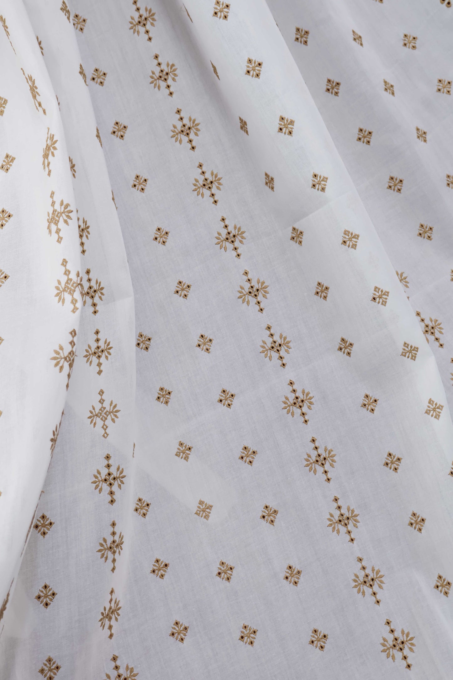 Embroidered Lawn Shawl HLSH198