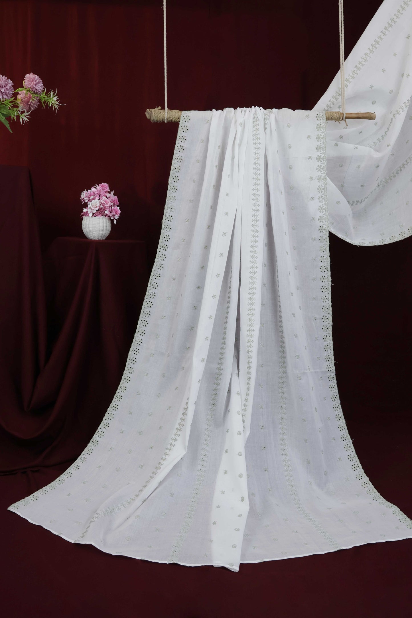 Embroidered Lawn Shawl HLSH195
