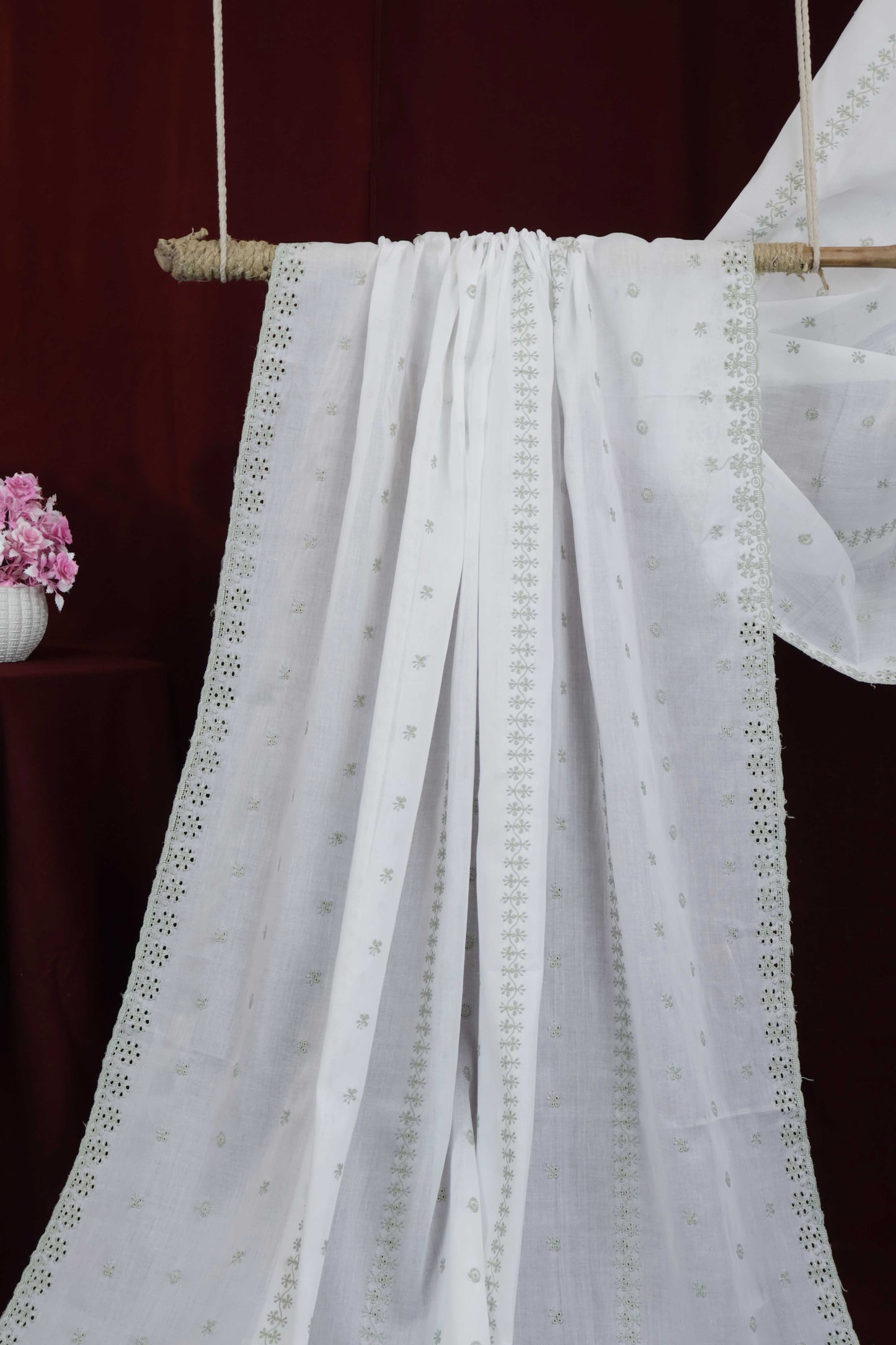 Embroidered Lawn Shawl HLSH195