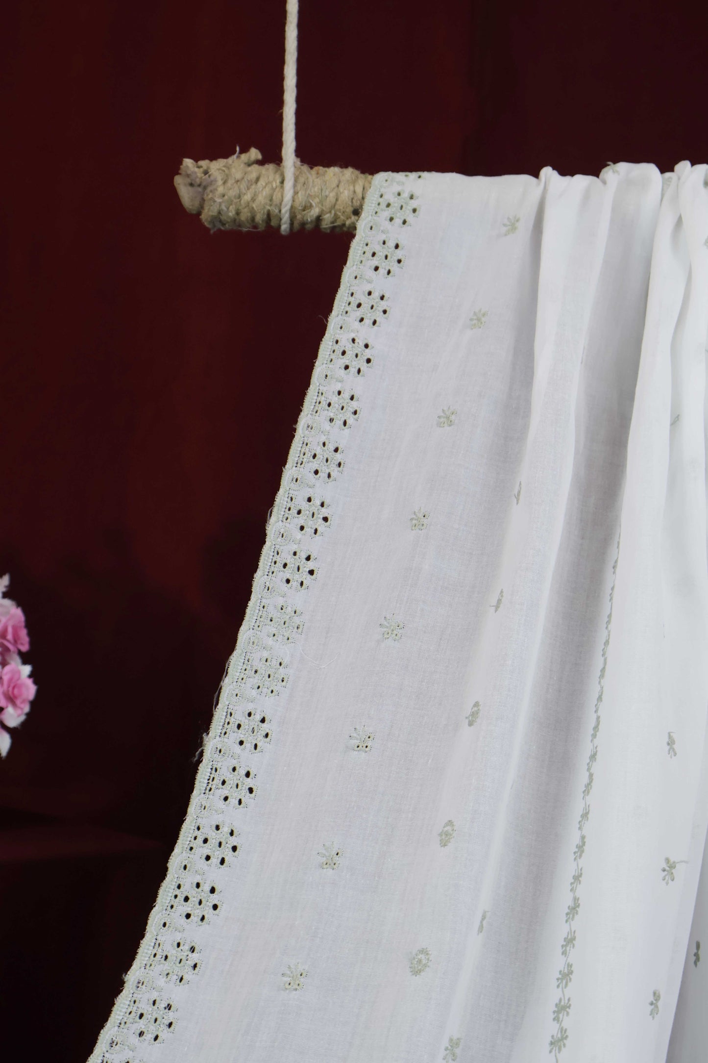 Embroidered Lawn Shawl HLSH195