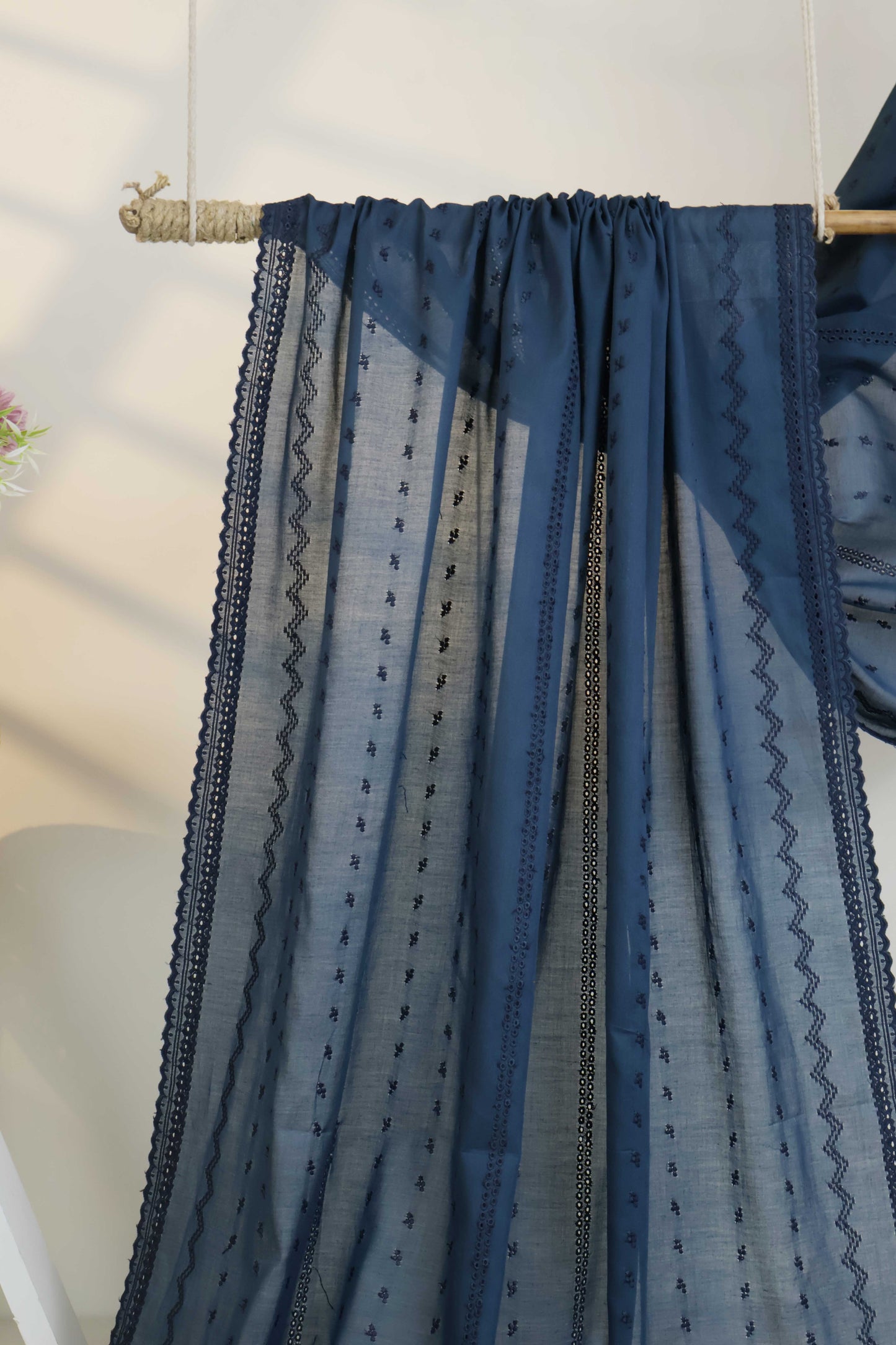 Embroidered Lawn Shawl 3787EE