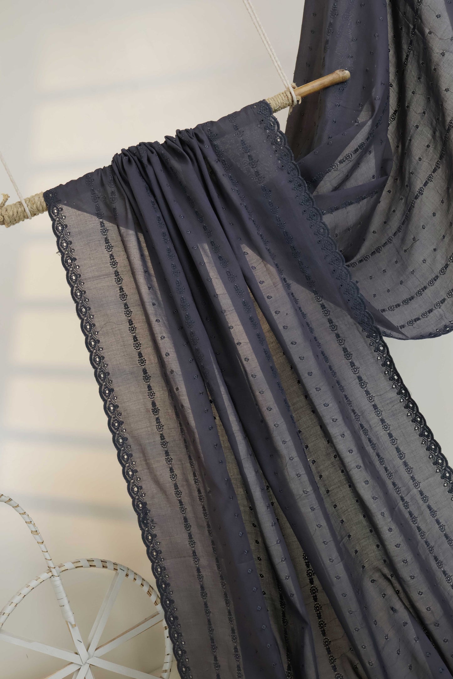 Embroidered Lawn Shawl 3787Y
